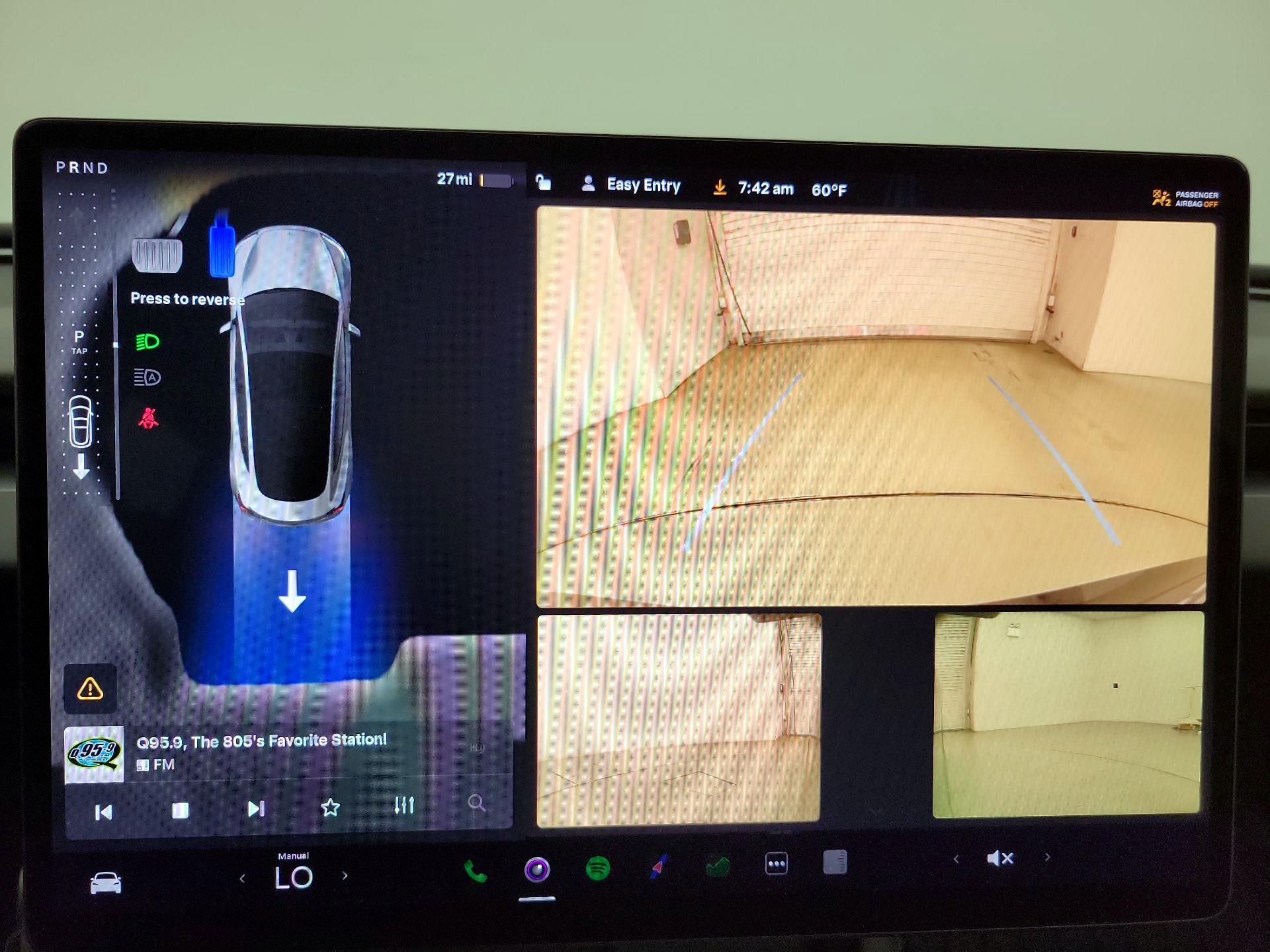 Thumbnail: 2025 Tesla Model 3 - 14