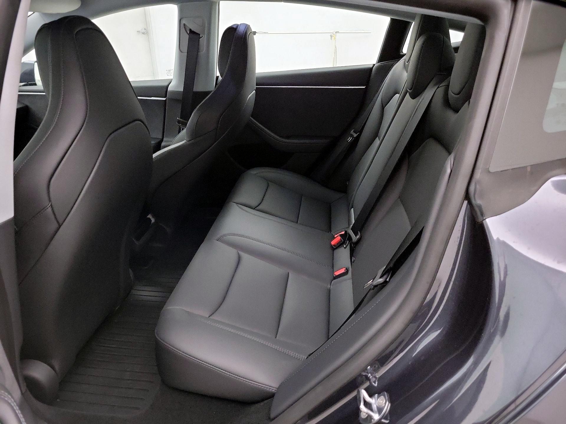 Thumbnail: 2025 Tesla Model 3 - 20