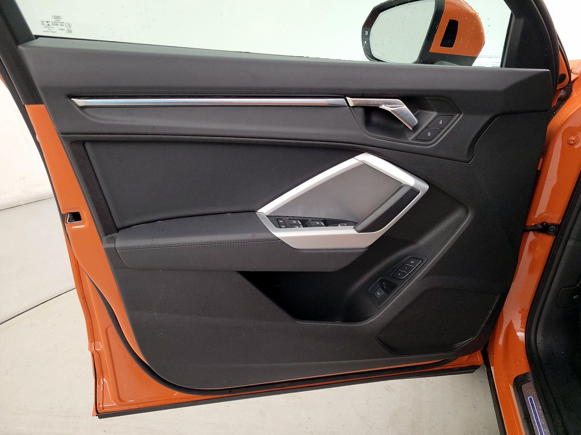 Thumbnail: 2022 Audi Q3 - 12