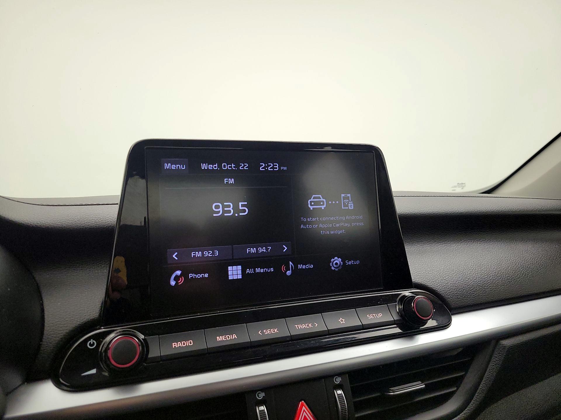 Thumbnail: 2022 Kia Forte - 15