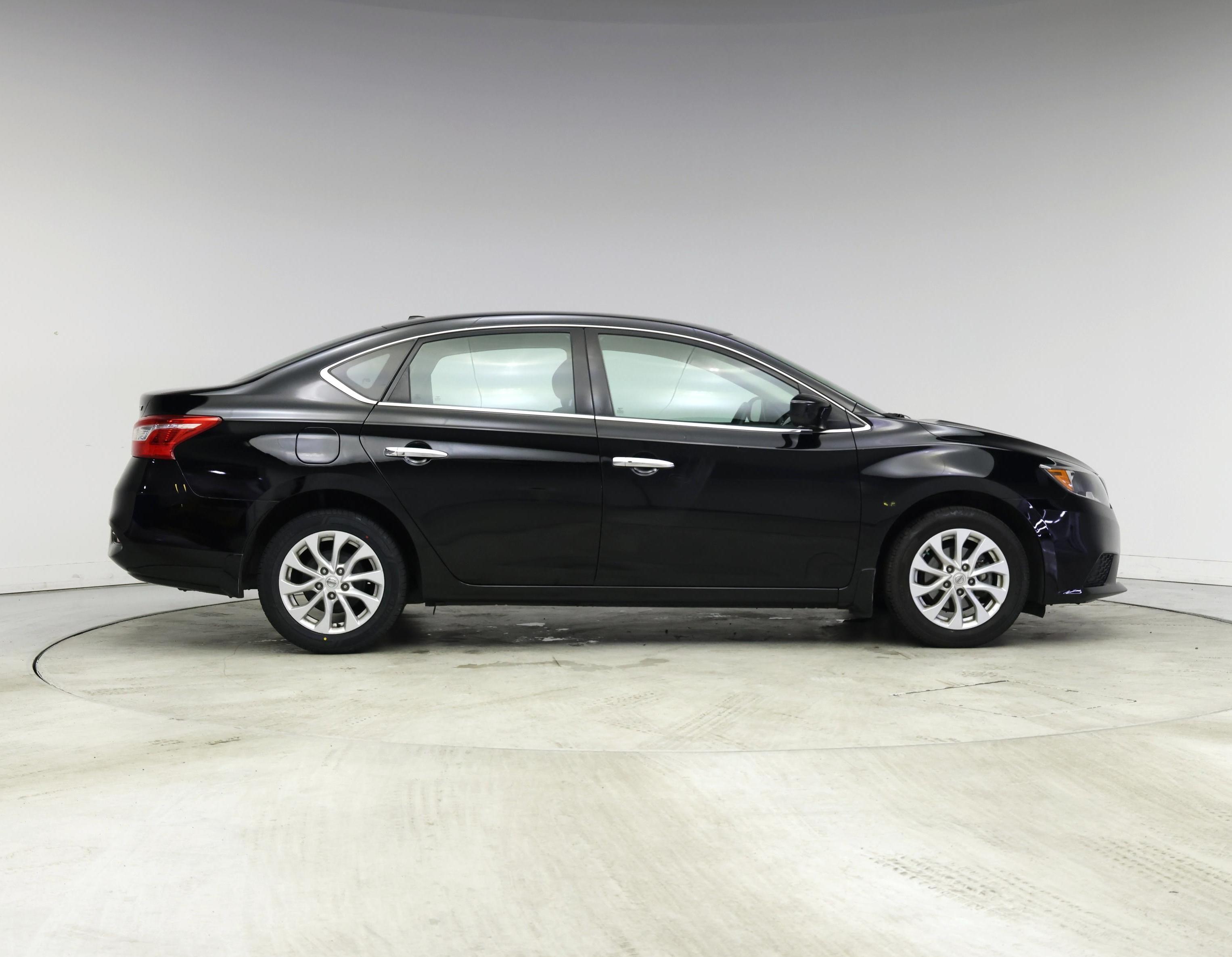 Thumbnail: 2019 Nissan Sentra - 7