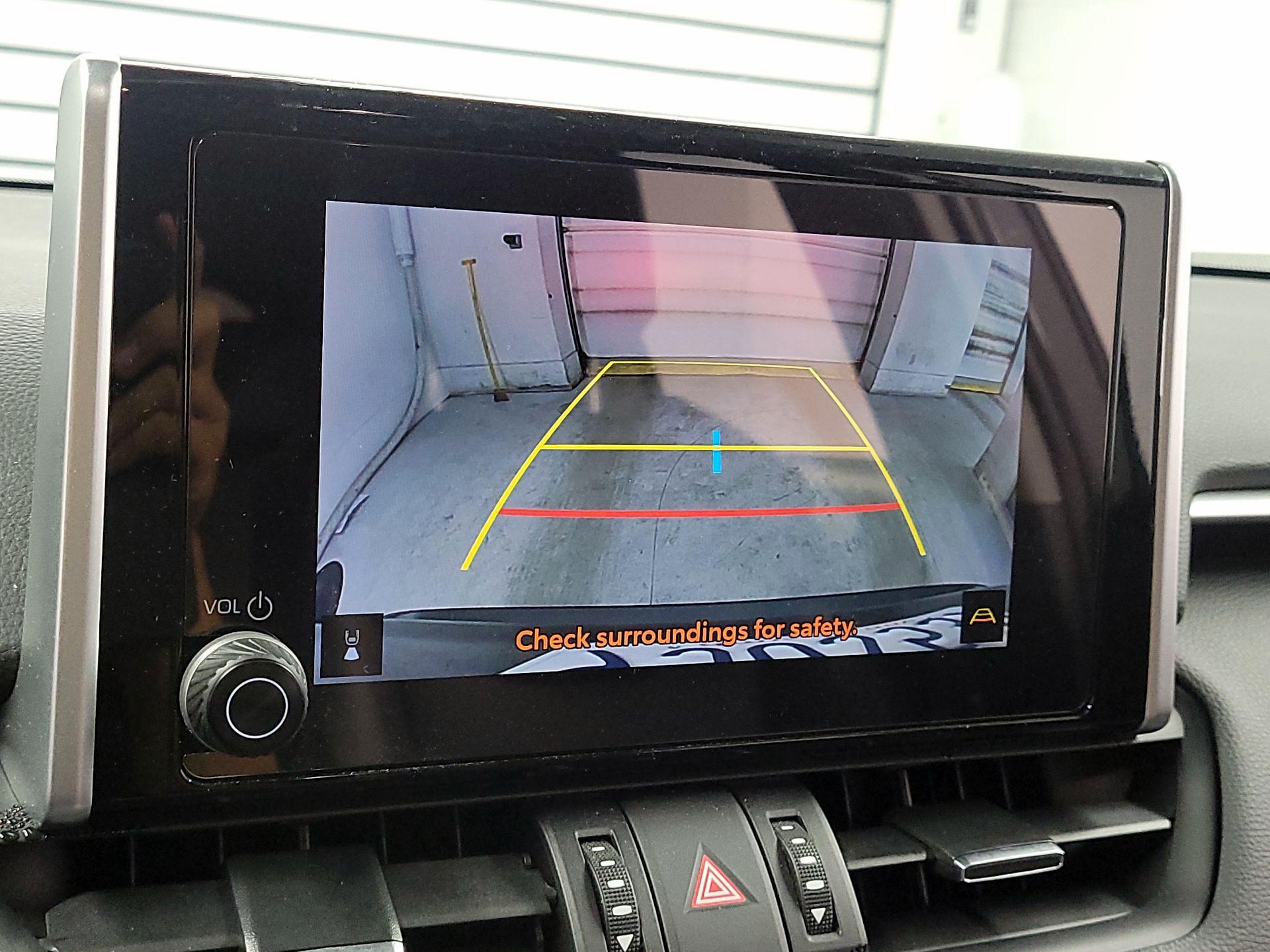 Thumbnail: 2024 Toyota RAV4 - 14