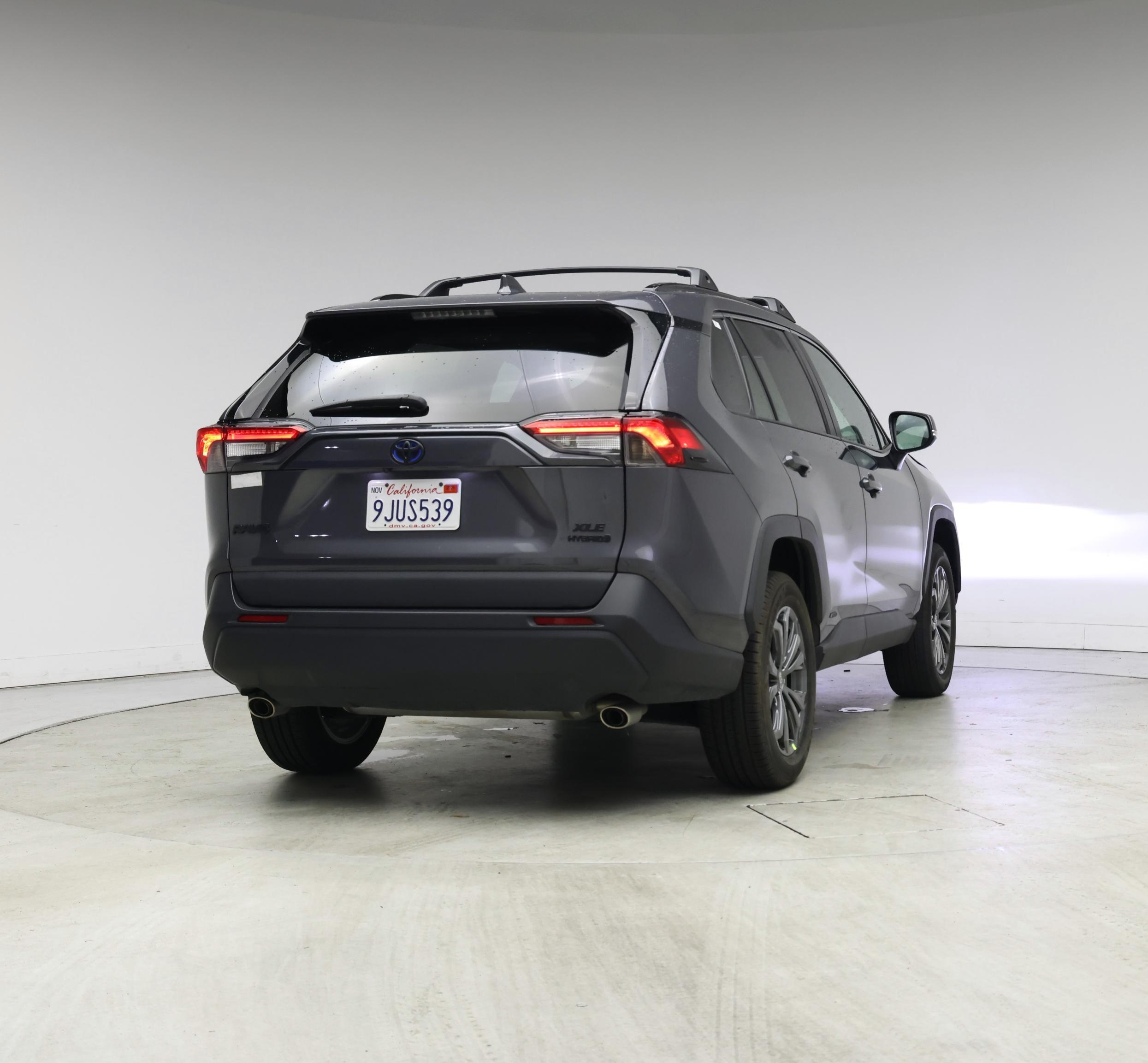 Thumbnail: 2024 Toyota RAV4 - 8