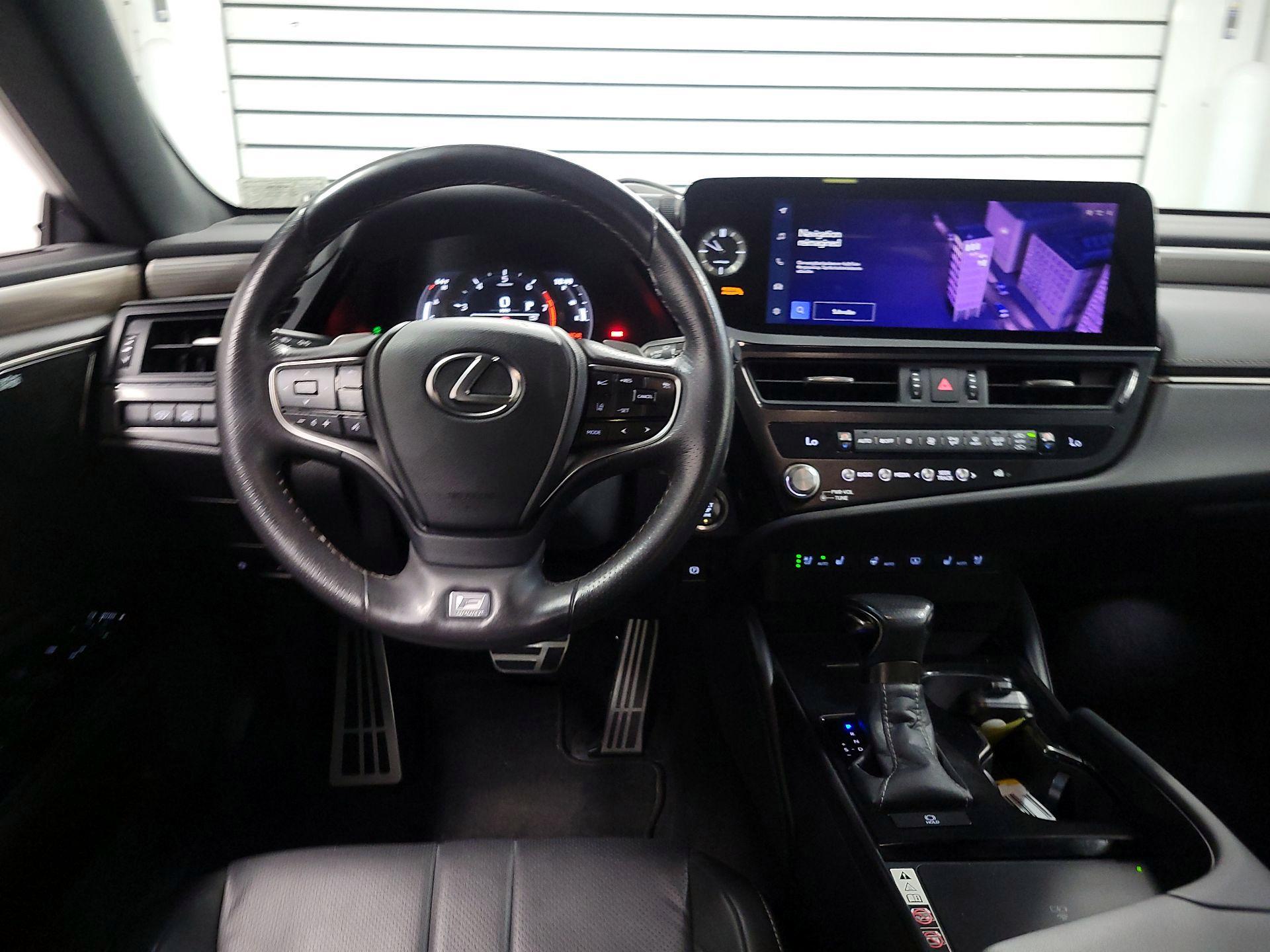 Thumbnail: 2023 Lexus ES - 9