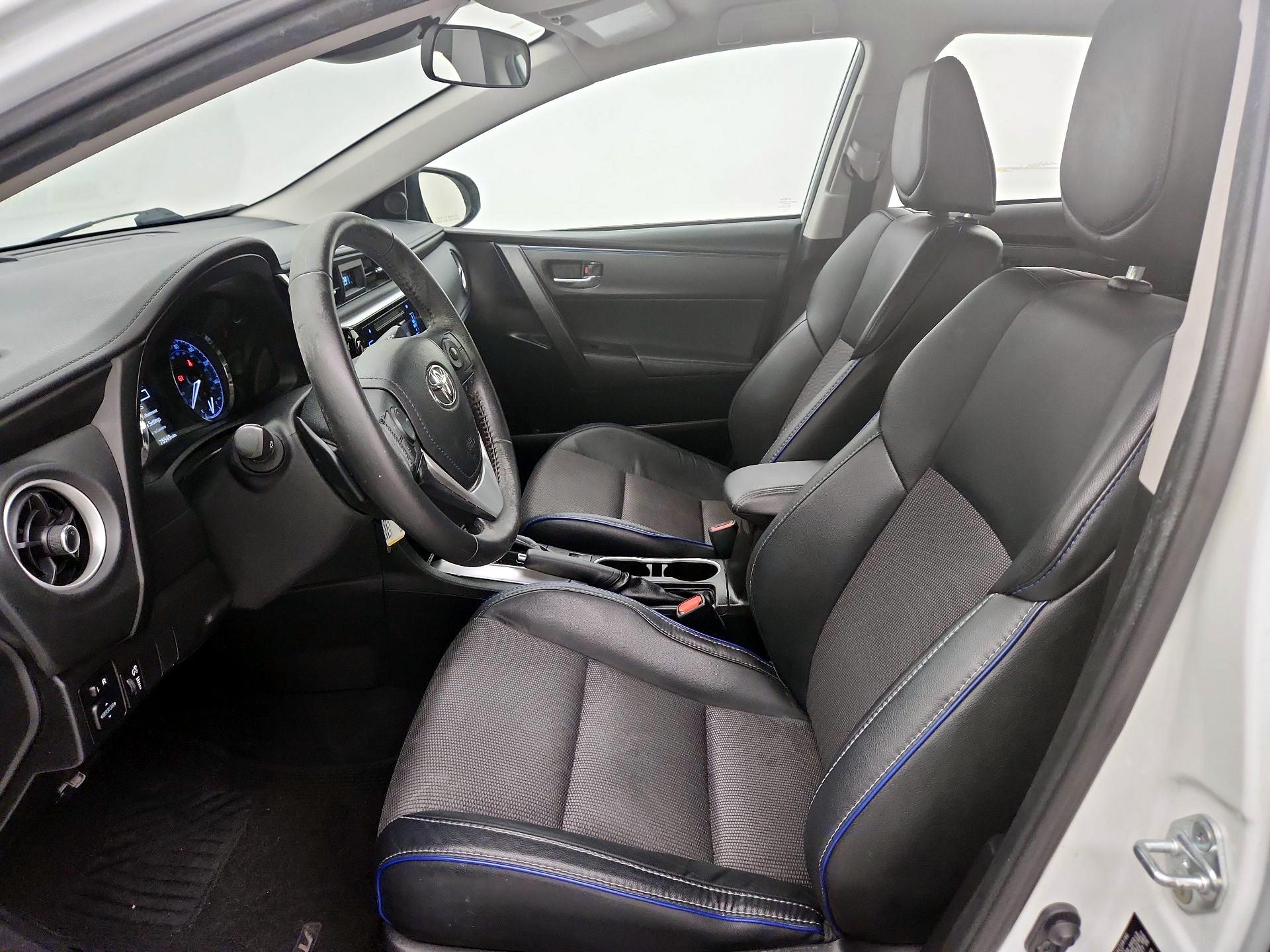 Thumbnail: 2017 Toyota Corolla - 11