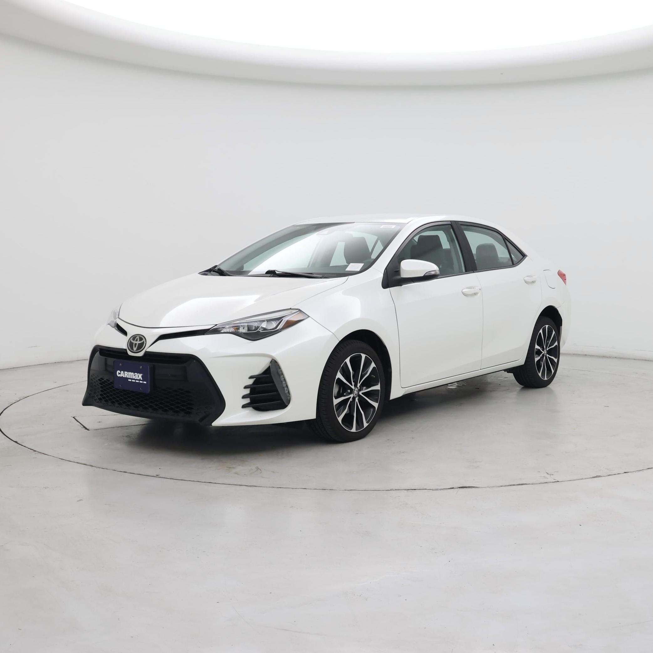 Thumbnail: 2017 Toyota Corolla - 4