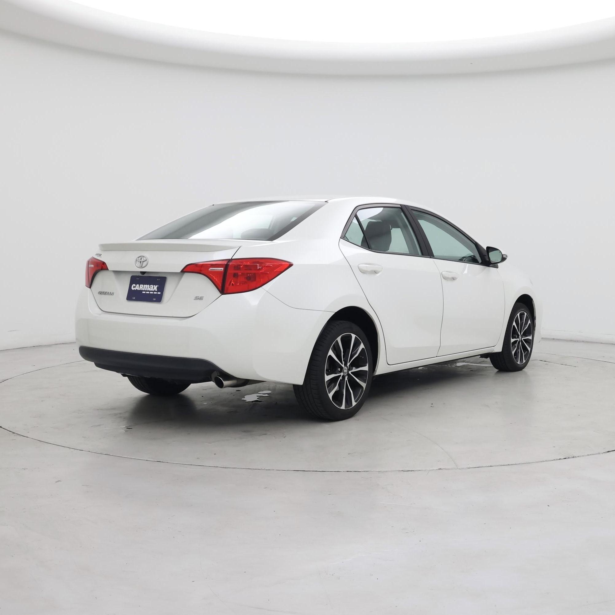 Thumbnail: 2017 Toyota Corolla - 8