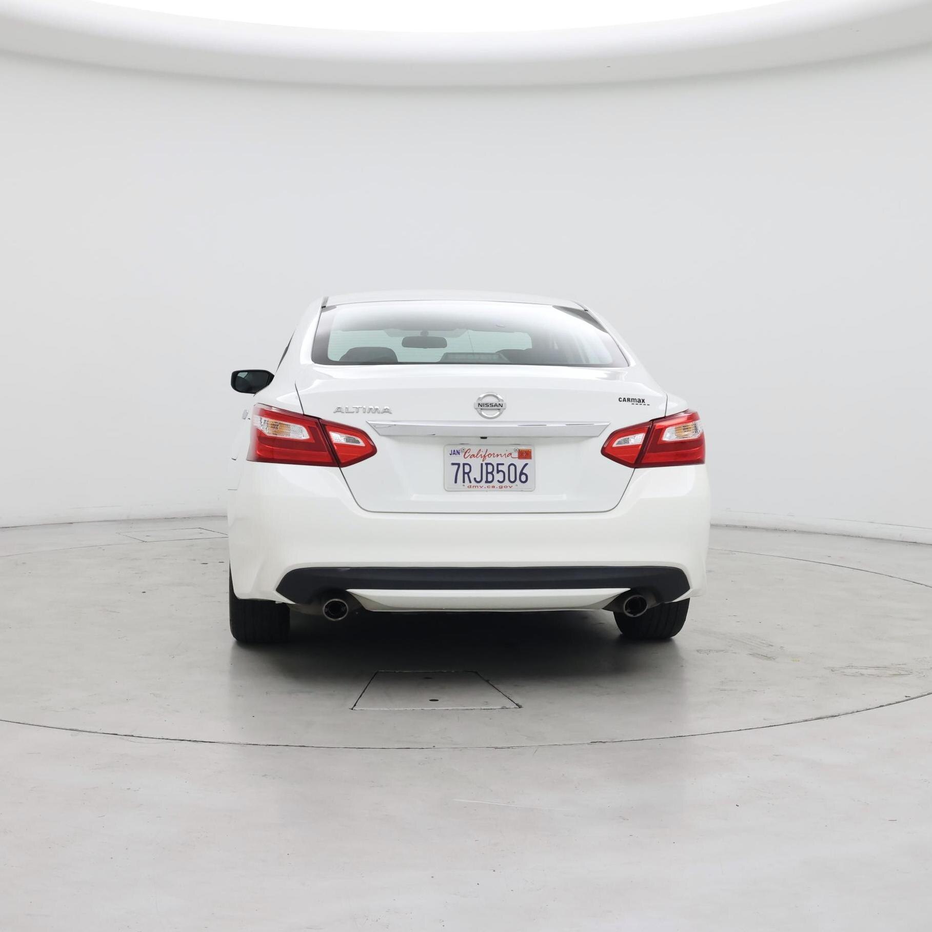 Thumbnail: 2016 Nissan Altima - 6
