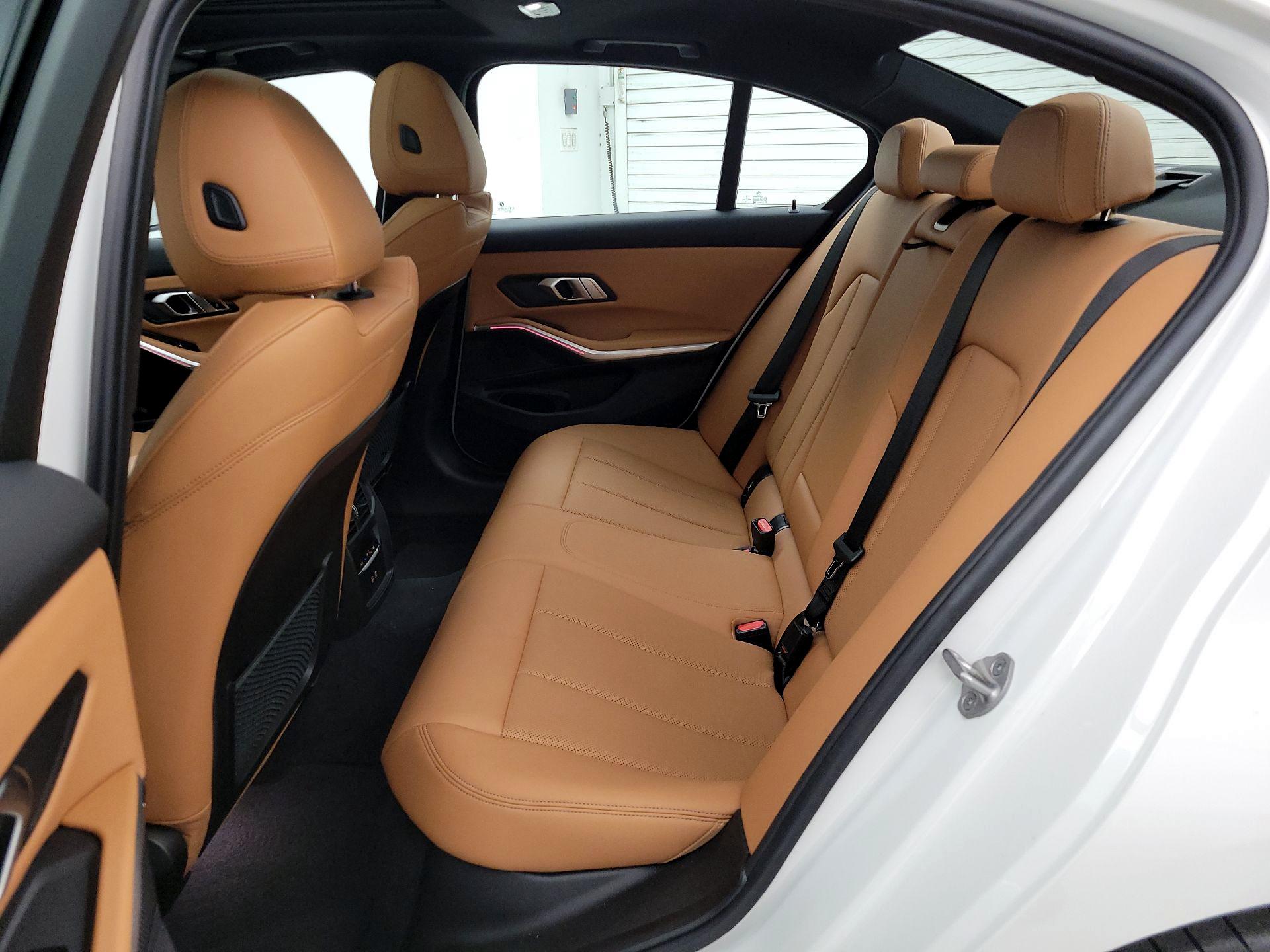 Thumbnail: 2023 BMW 3 Series - 20