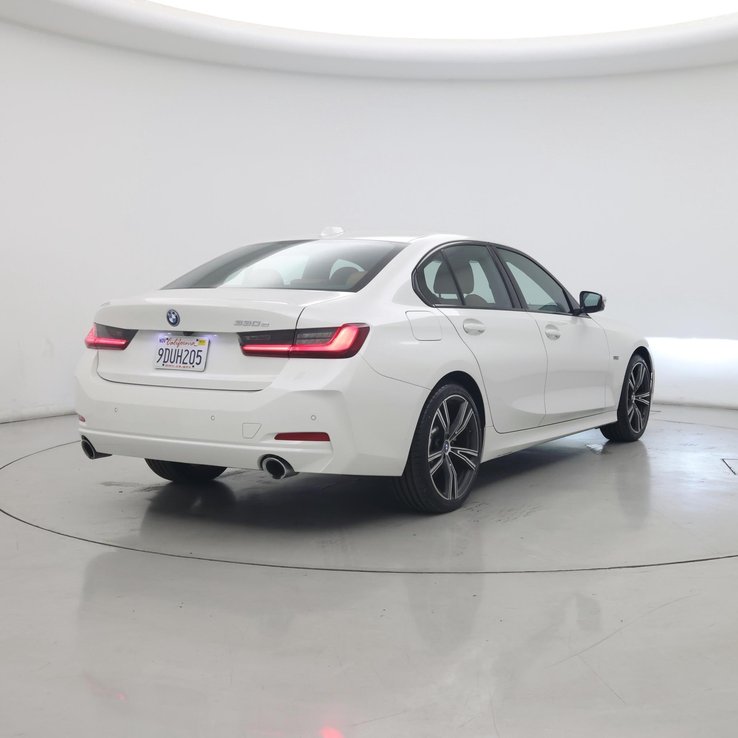 Thumbnail: 2023 BMW 3 Series - 8