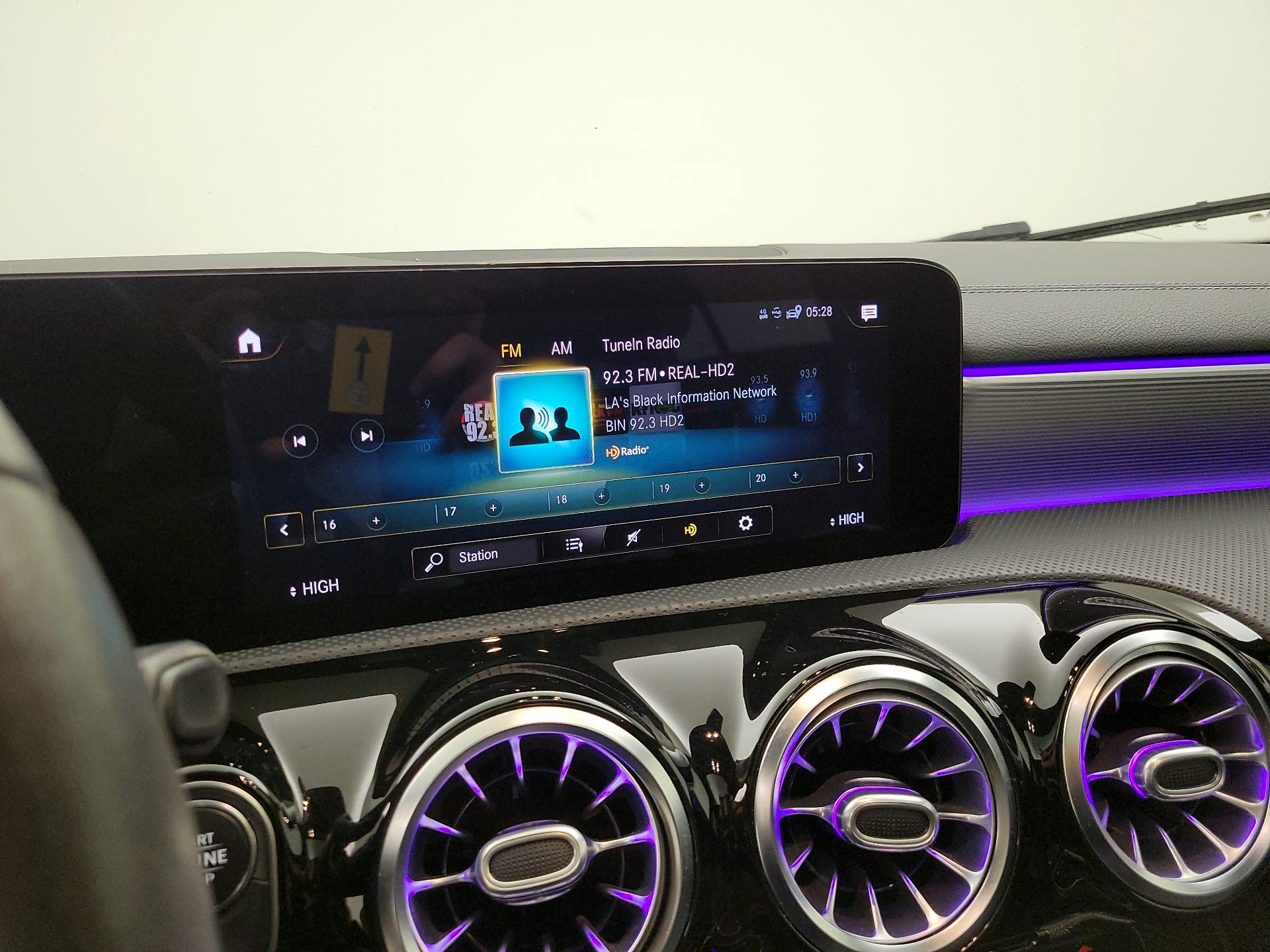 Thumbnail: 2021 Mercedes-Benz CLA - 15