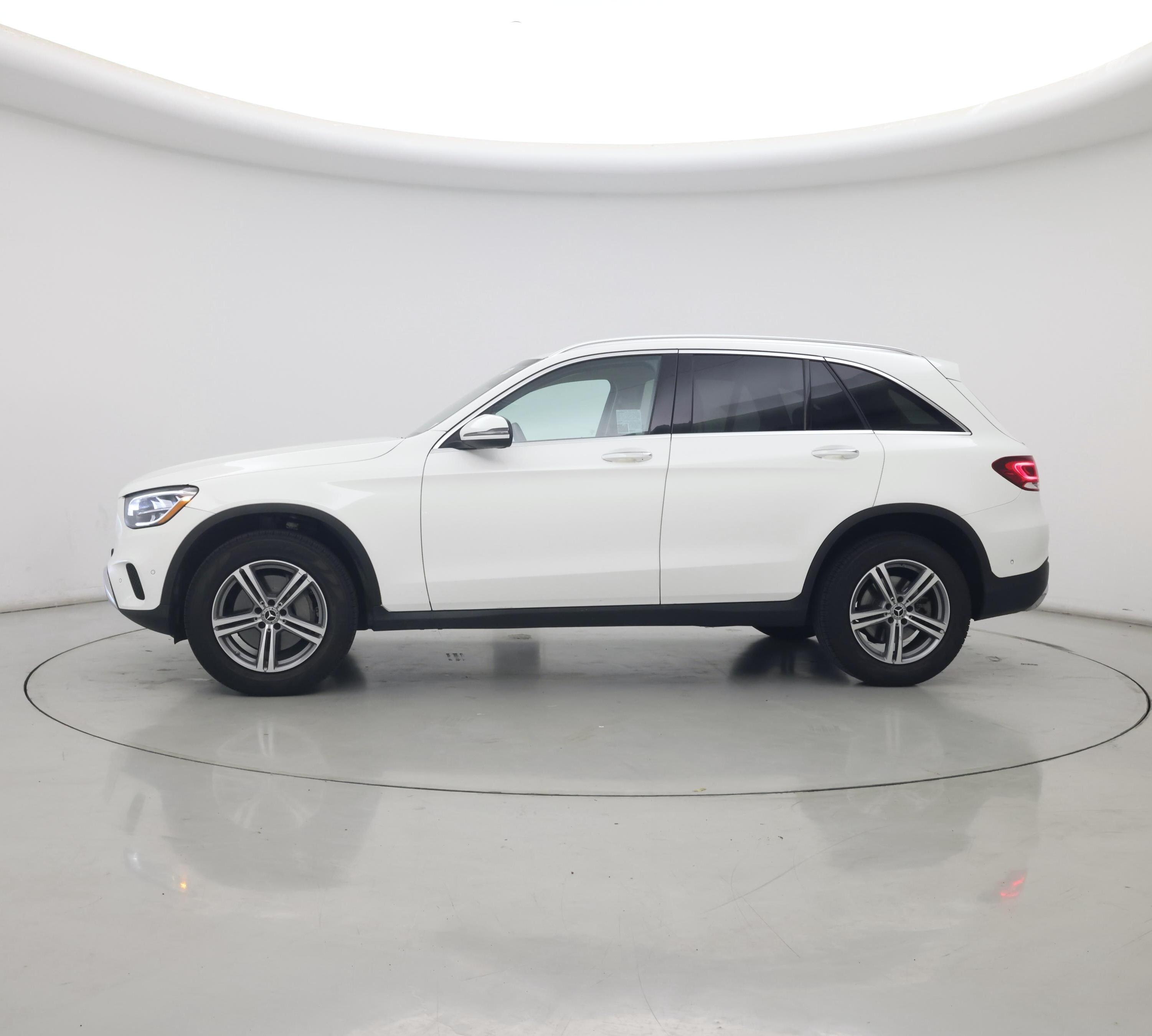 Thumbnail: 2022 Mercedes-Benz GLC - 3