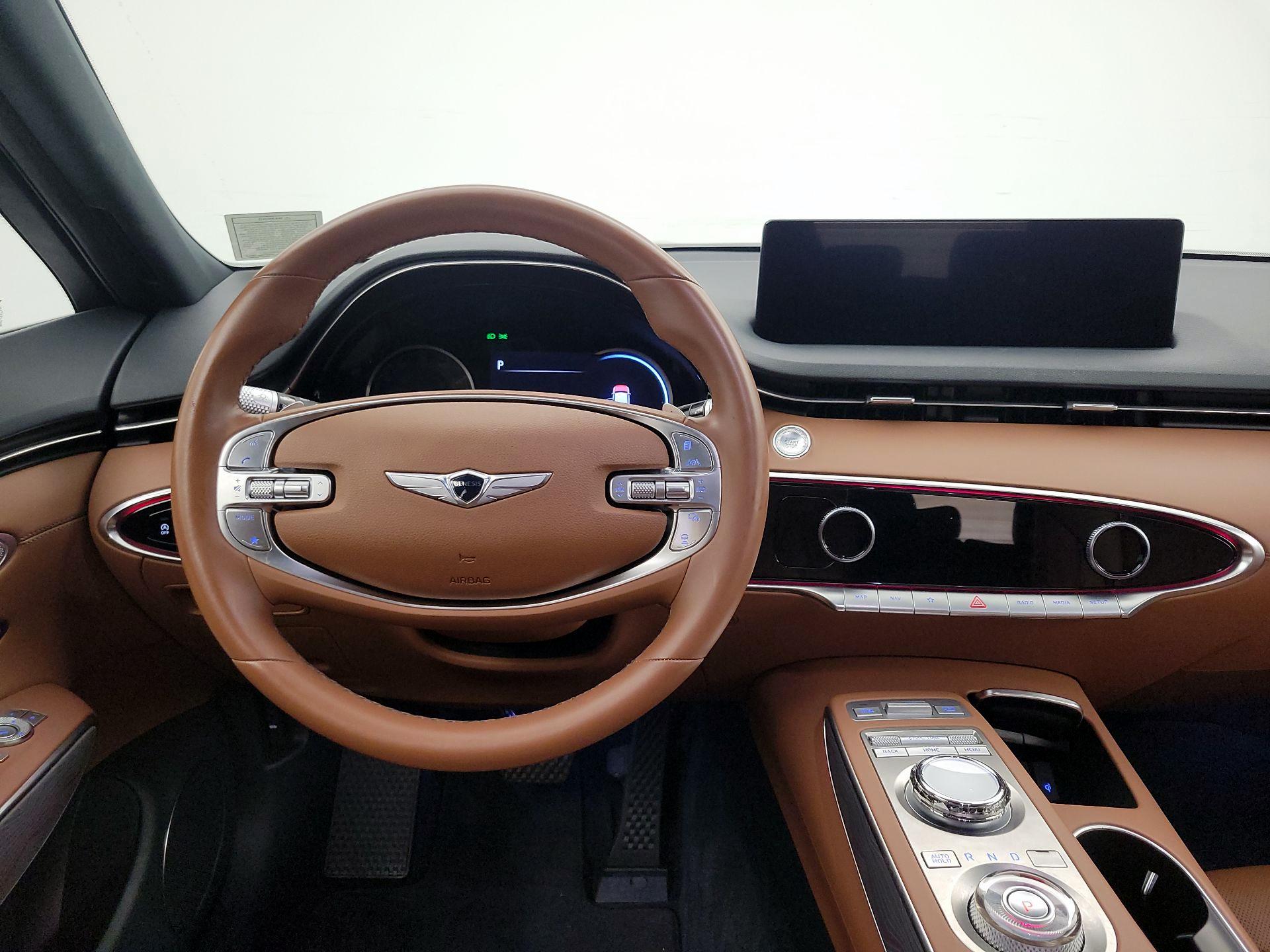 Thumbnail: 2025 Genesis GV70 - 10