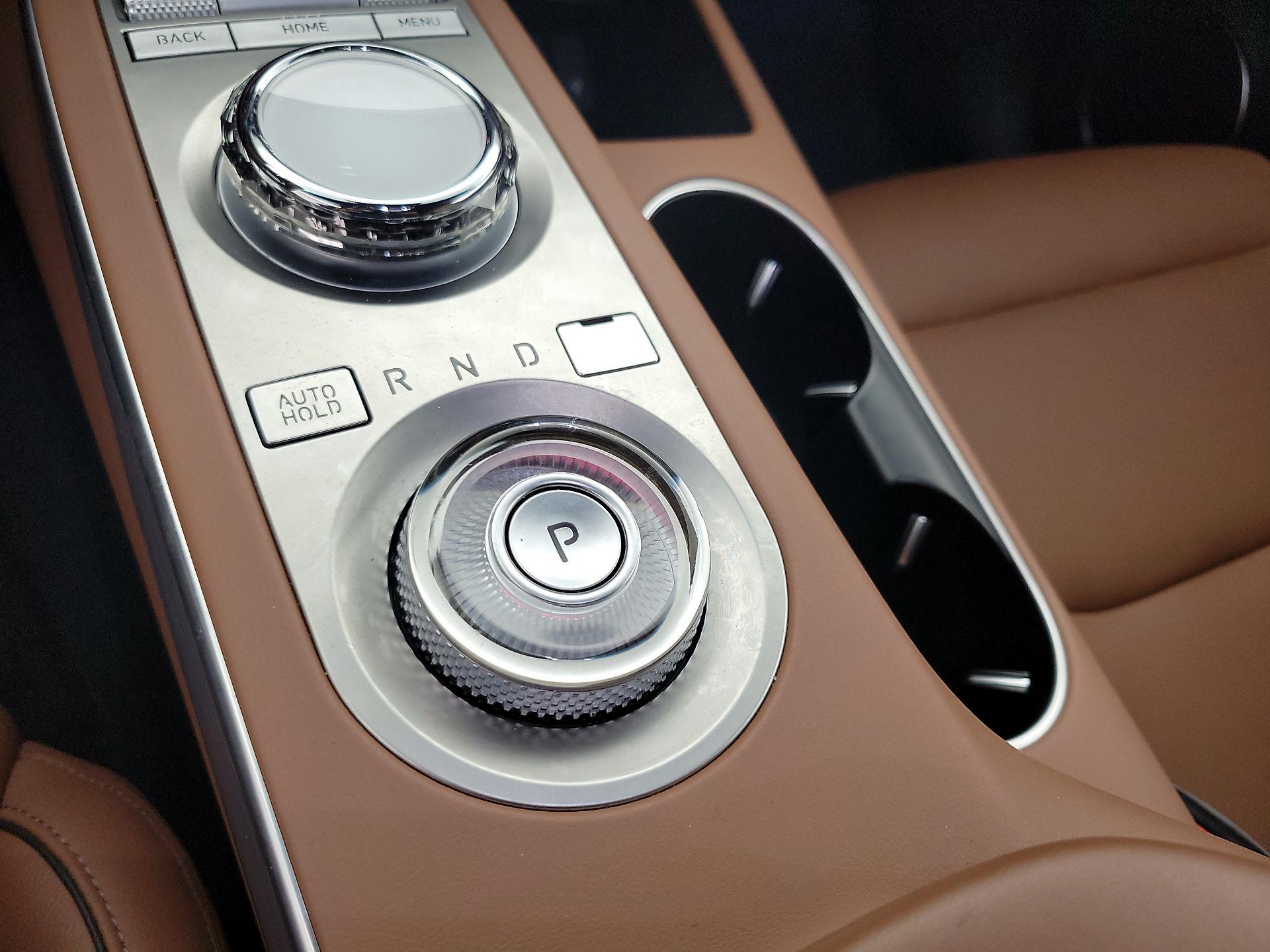 Thumbnail: 2025 Genesis GV70 - 18