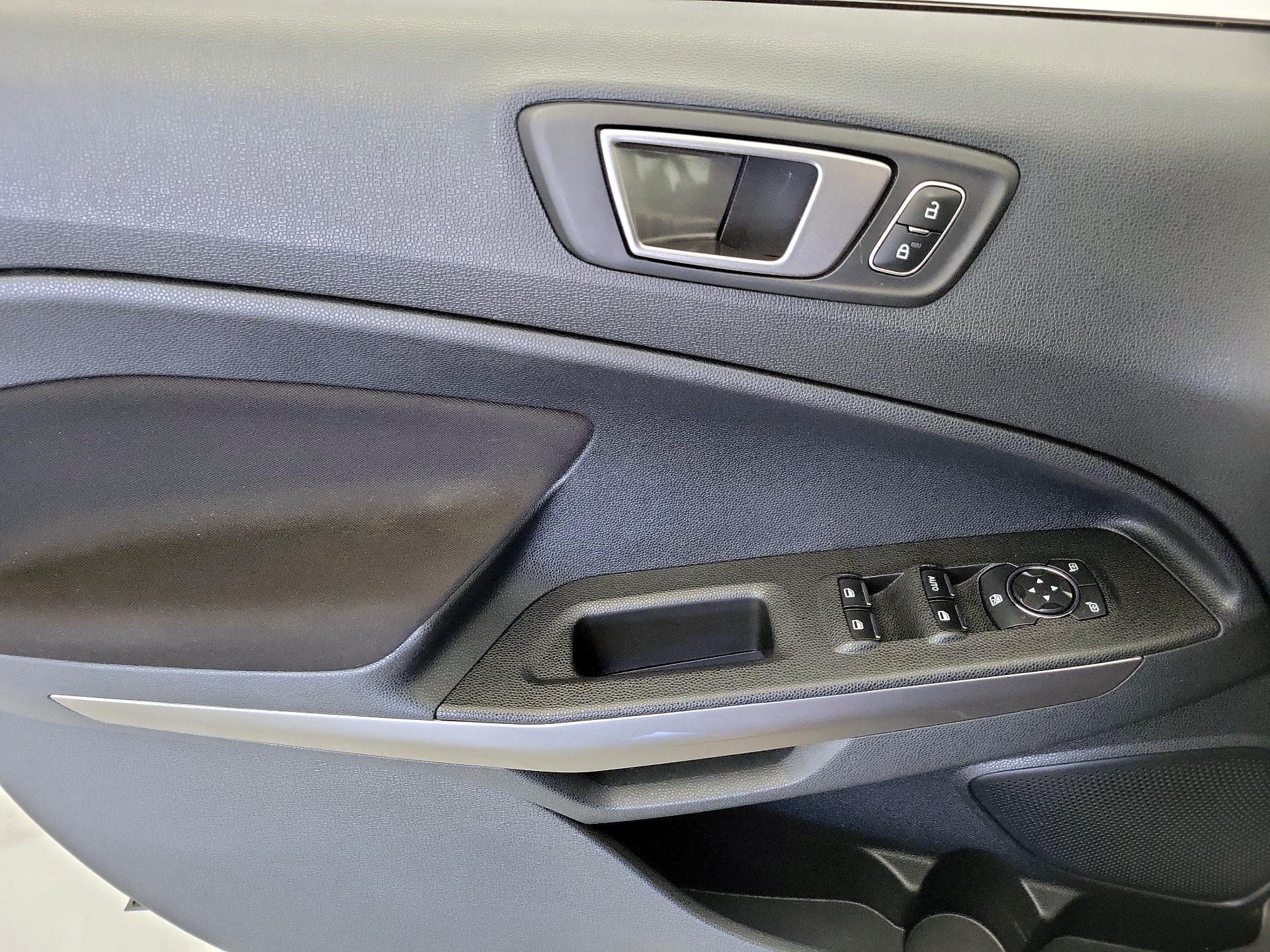 Thumbnail: 2021 Ford EcoSport - 12