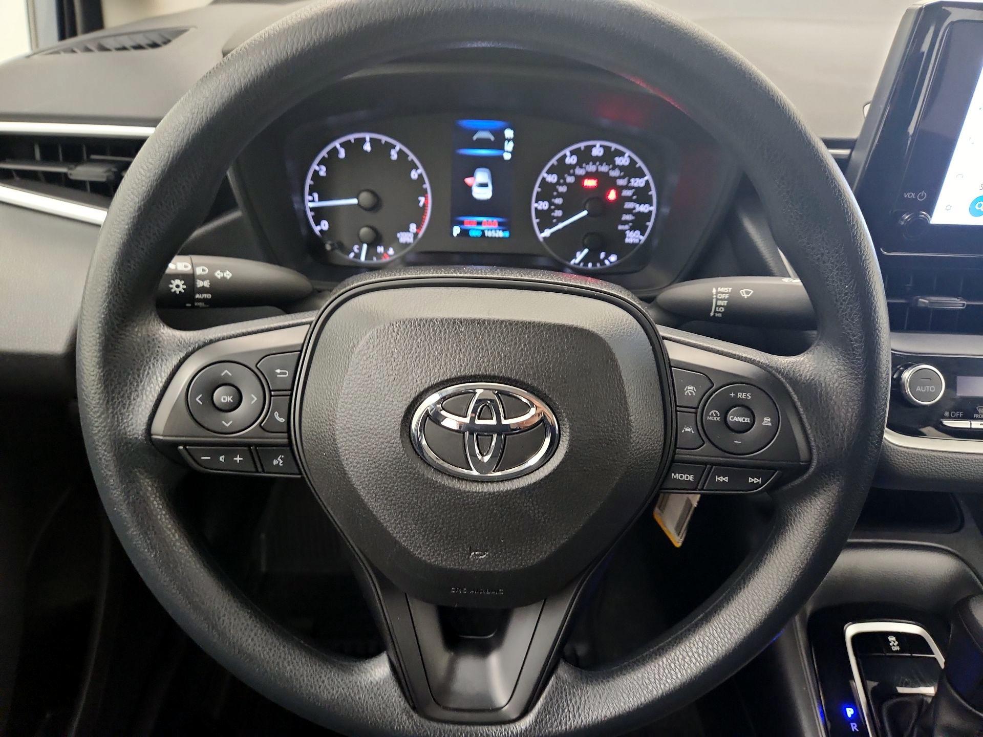 Thumbnail: 2023 Toyota Corolla - 10