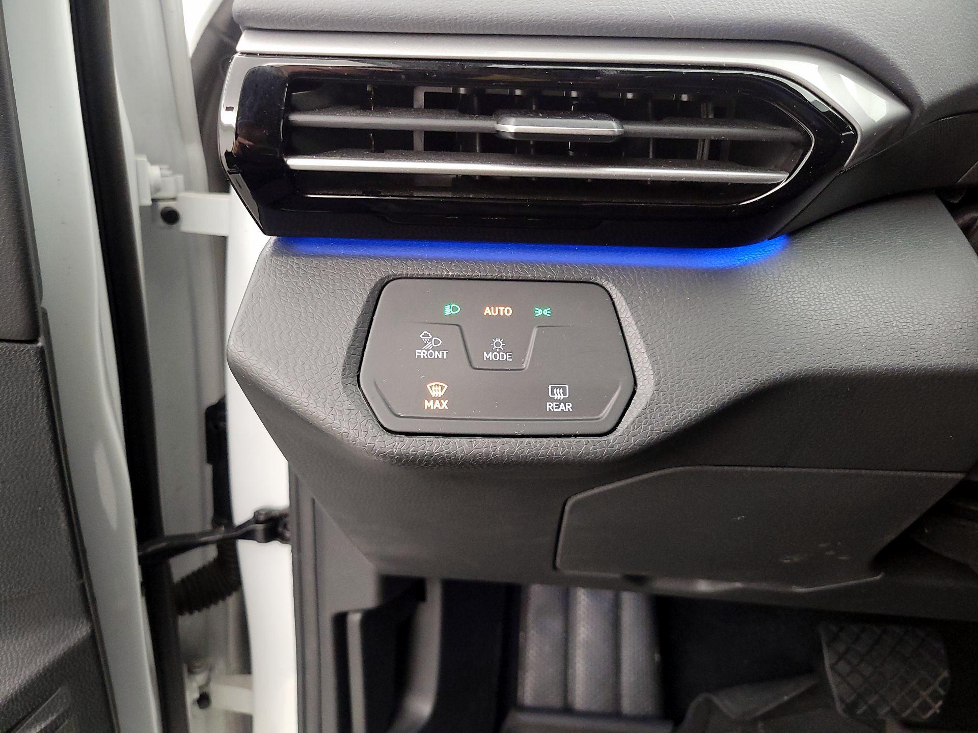 Thumbnail: 2023 Volkswagen ID.4 - 13