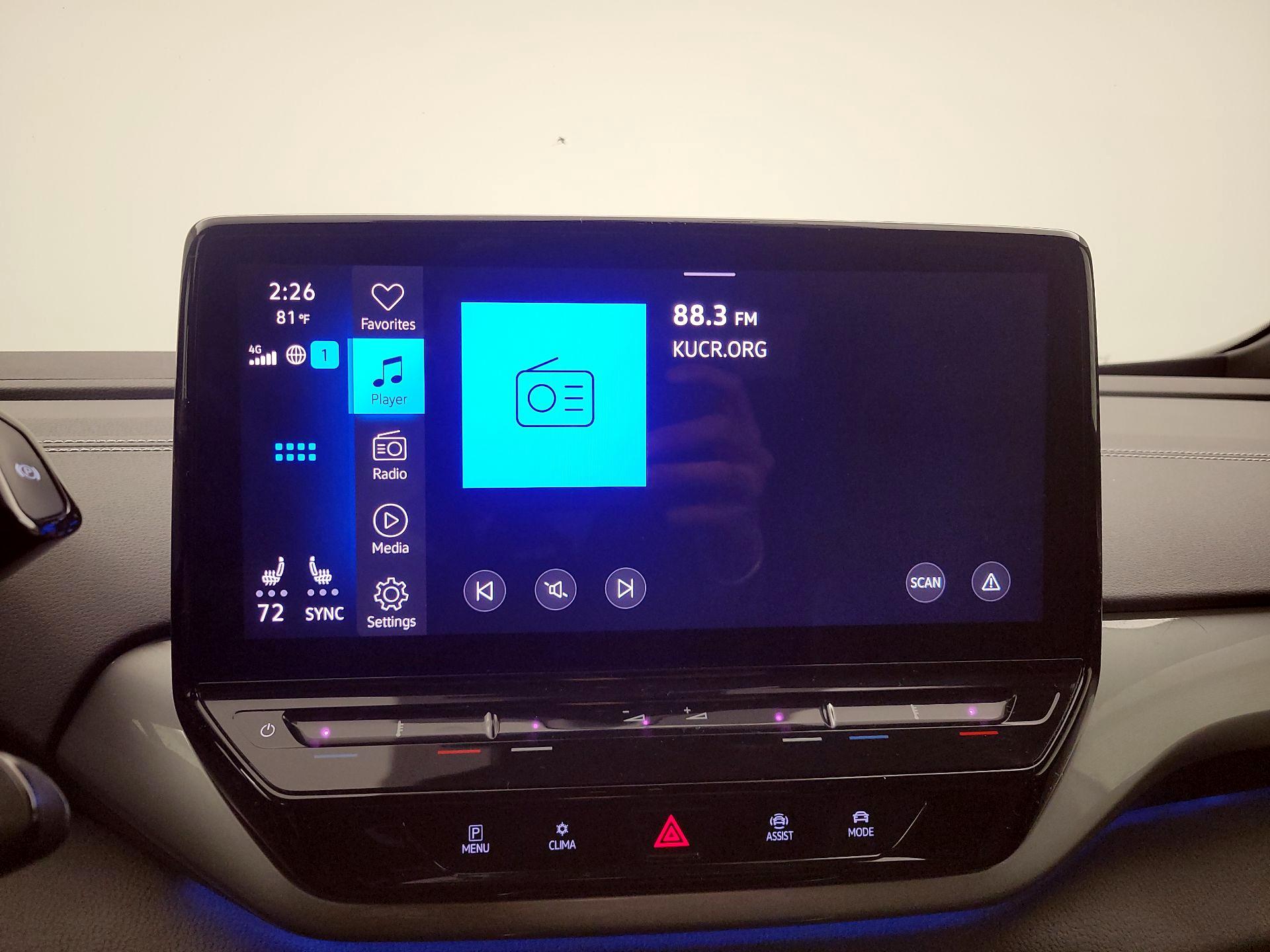 Thumbnail: 2023 Volkswagen ID.4 - 16