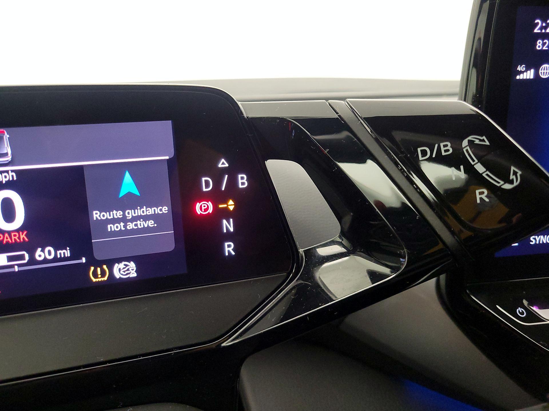 Thumbnail: 2023 Volkswagen ID.4 - 18