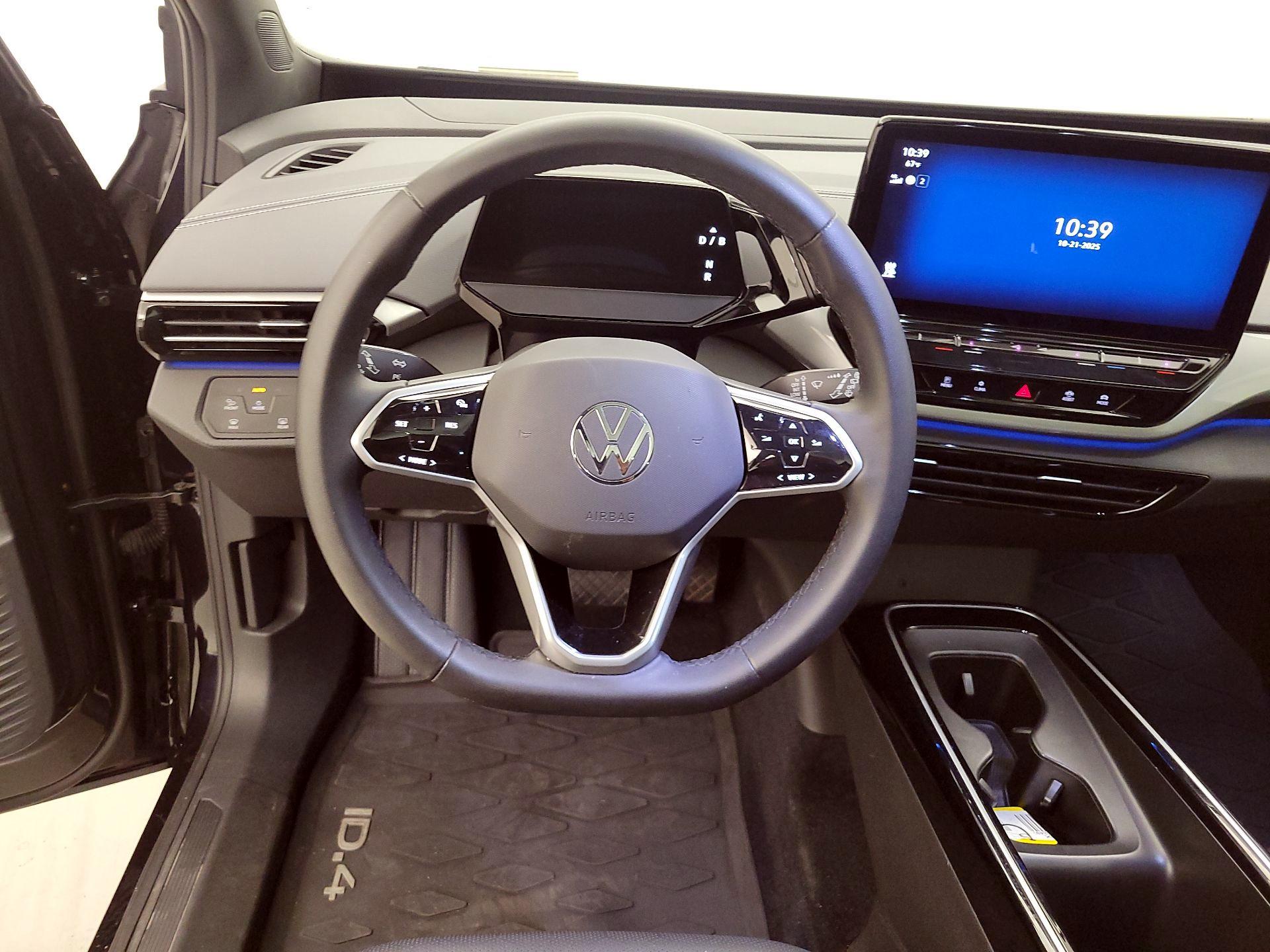 Thumbnail: 2023 Volkswagen ID.4 - 10