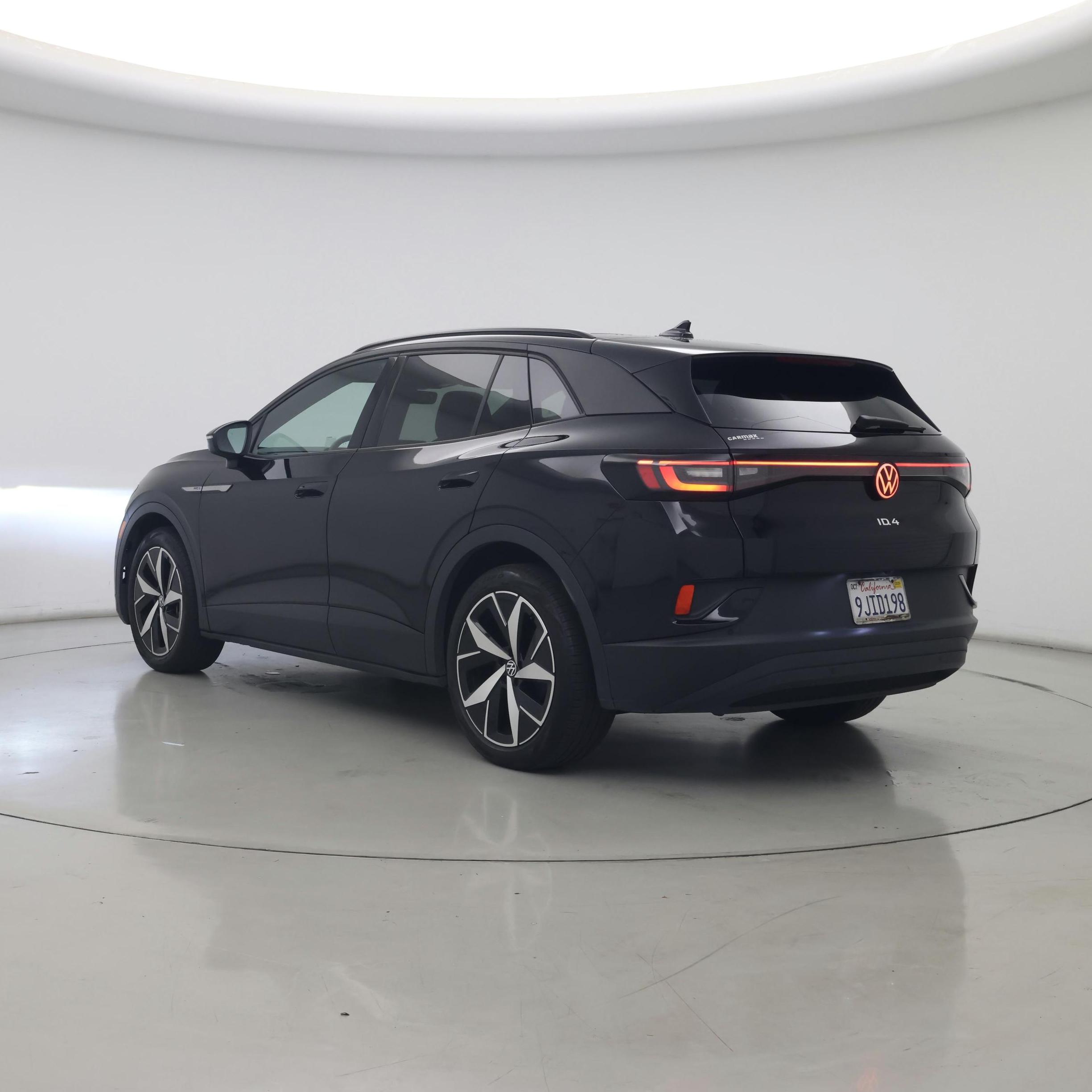 Thumbnail: 2023 Volkswagen ID.4 - 2