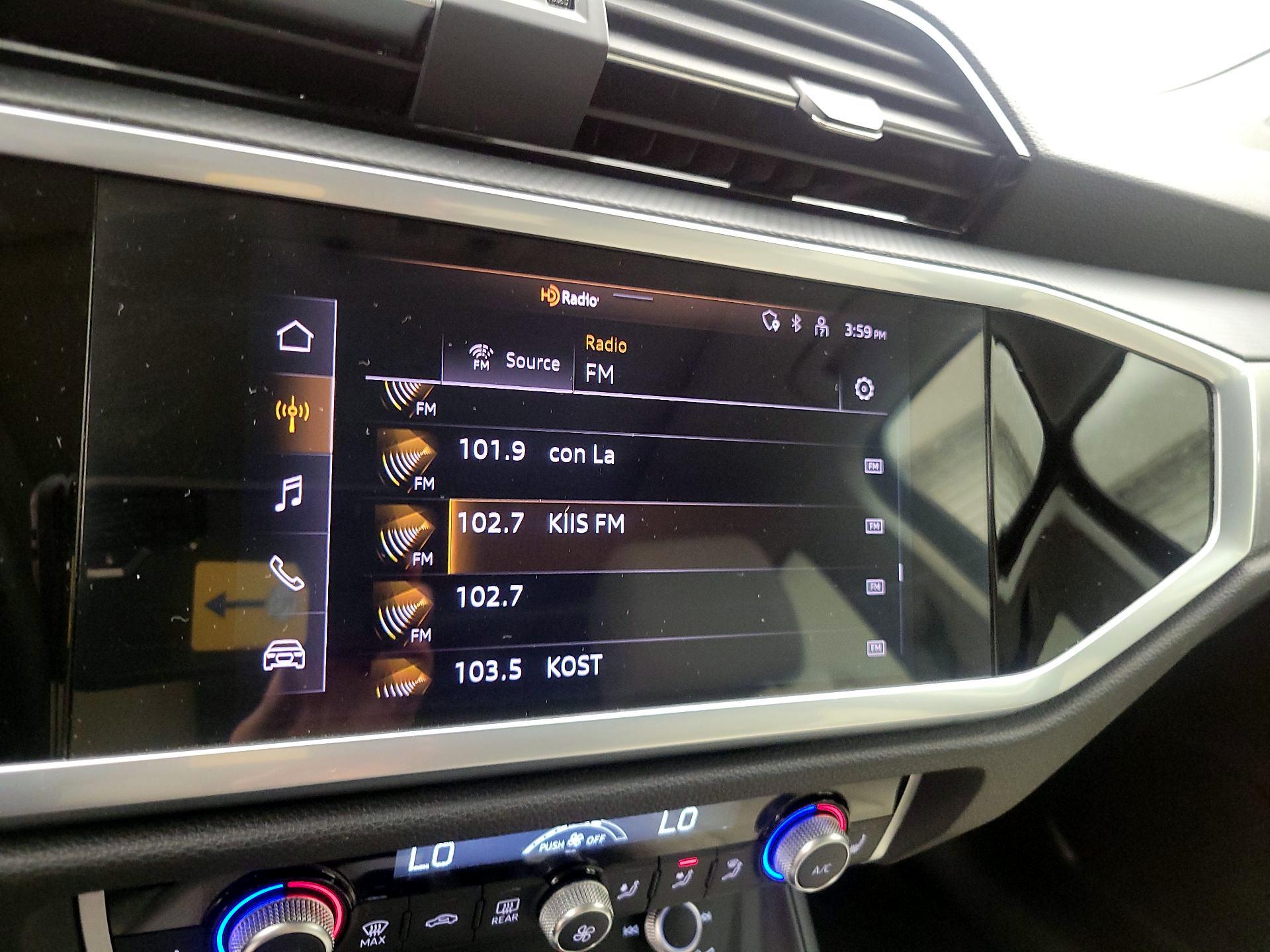 Thumbnail: 2022 Audi Q3 - 15