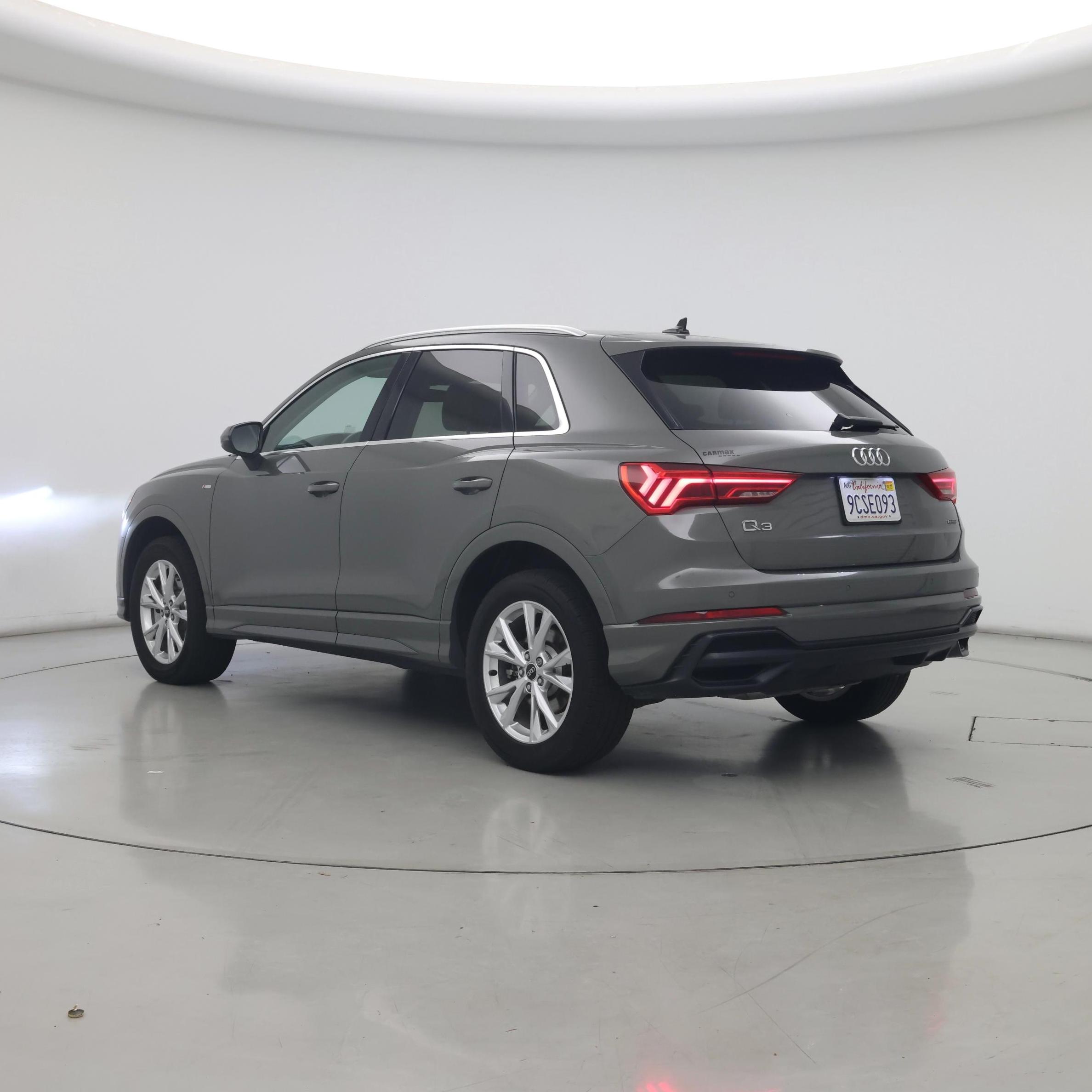 Thumbnail: 2022 Audi Q3 - 2