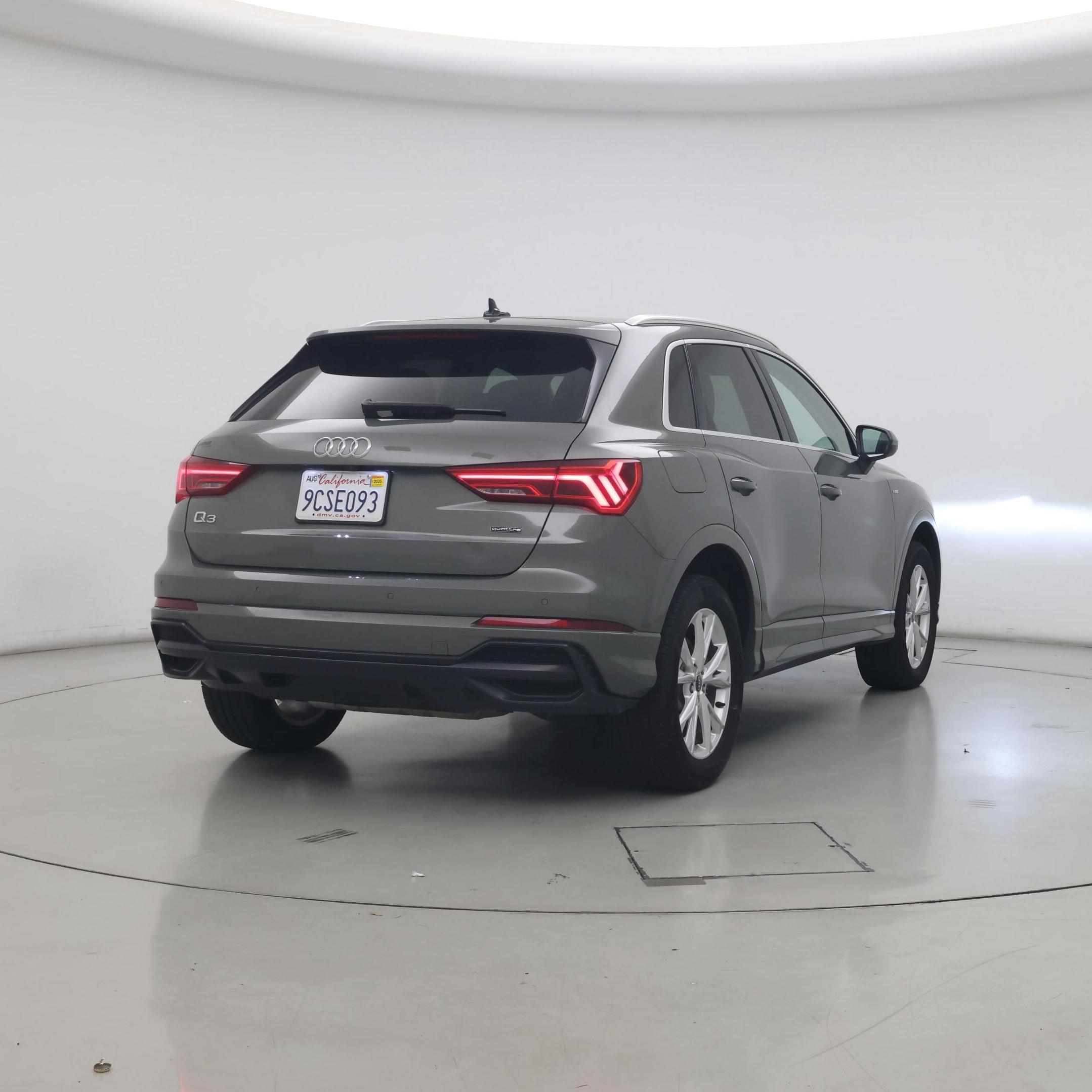 Thumbnail: 2022 Audi Q3 - 8