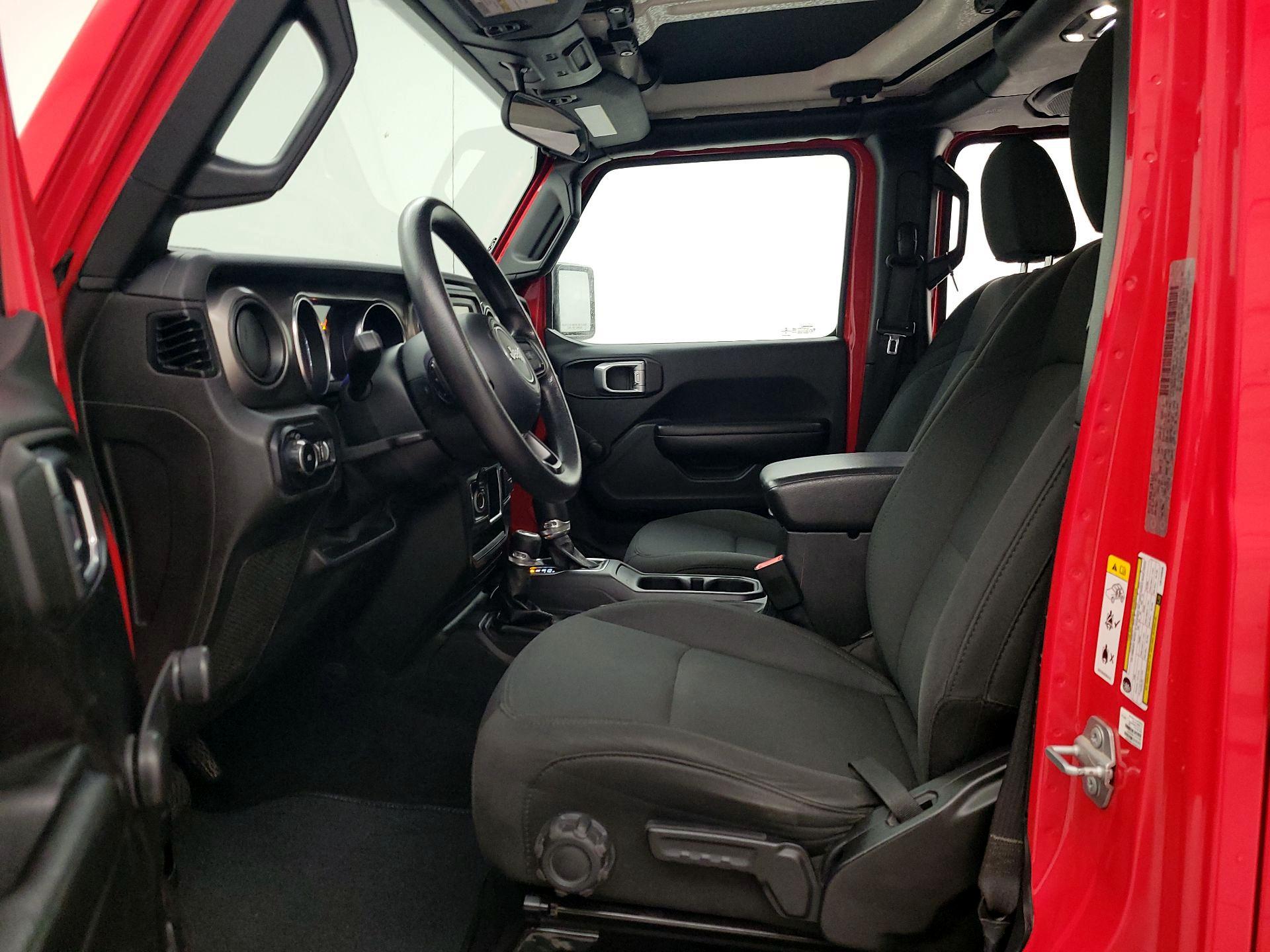 Thumbnail: 2020 Jeep Wrangler - 11