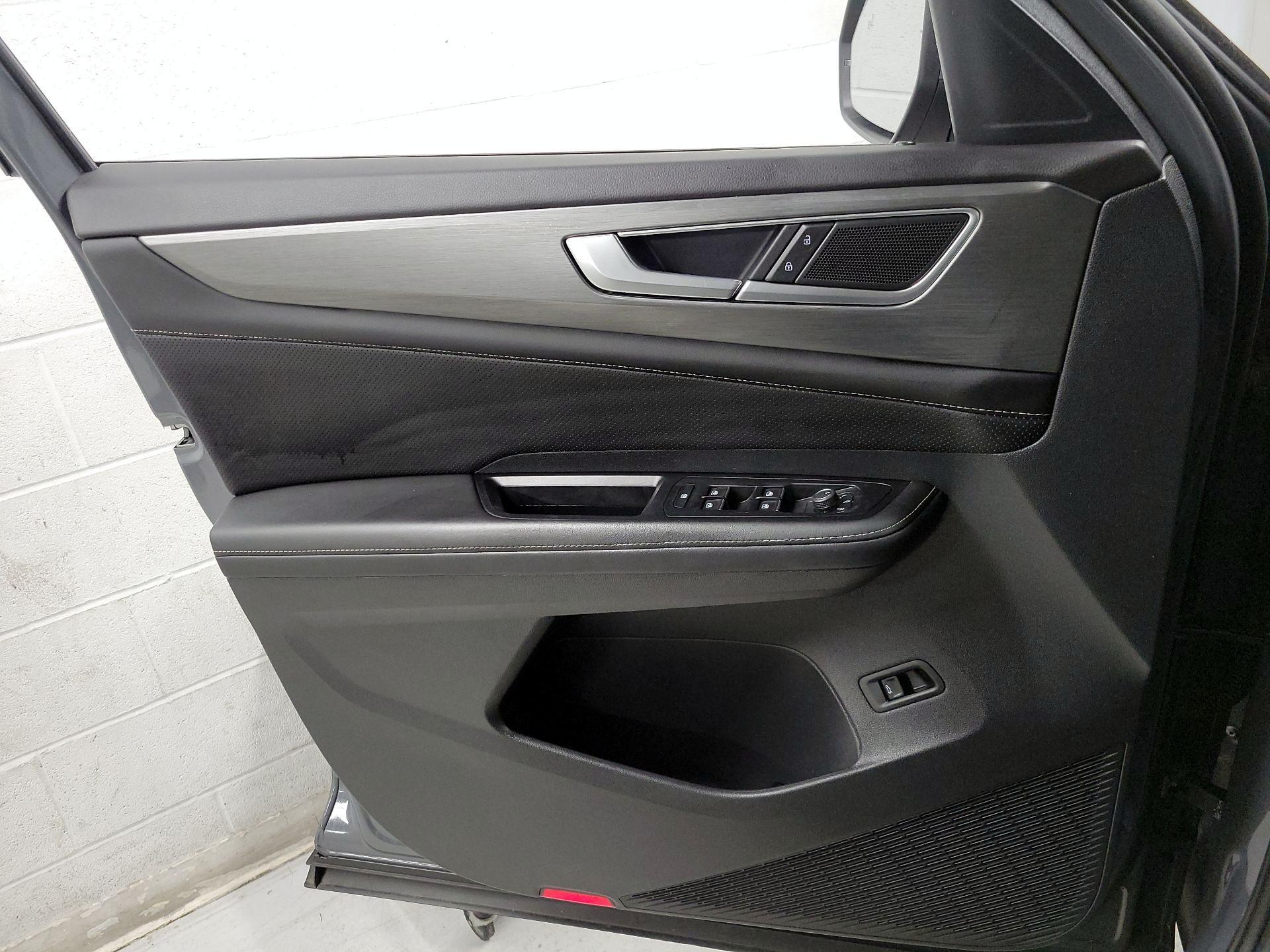 Thumbnail: 2024 Volkswagen Atlas - 12