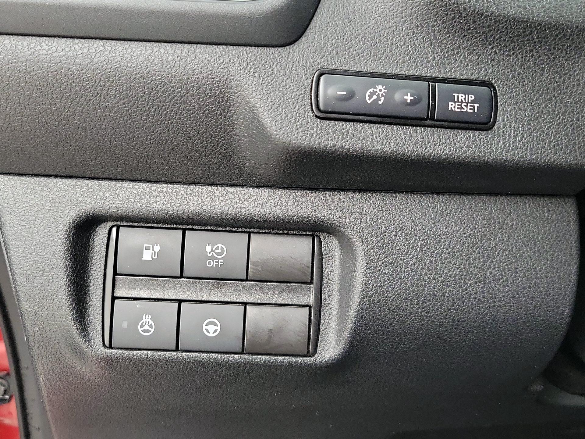 Thumbnail: 2021 Nissan Leaf - 13