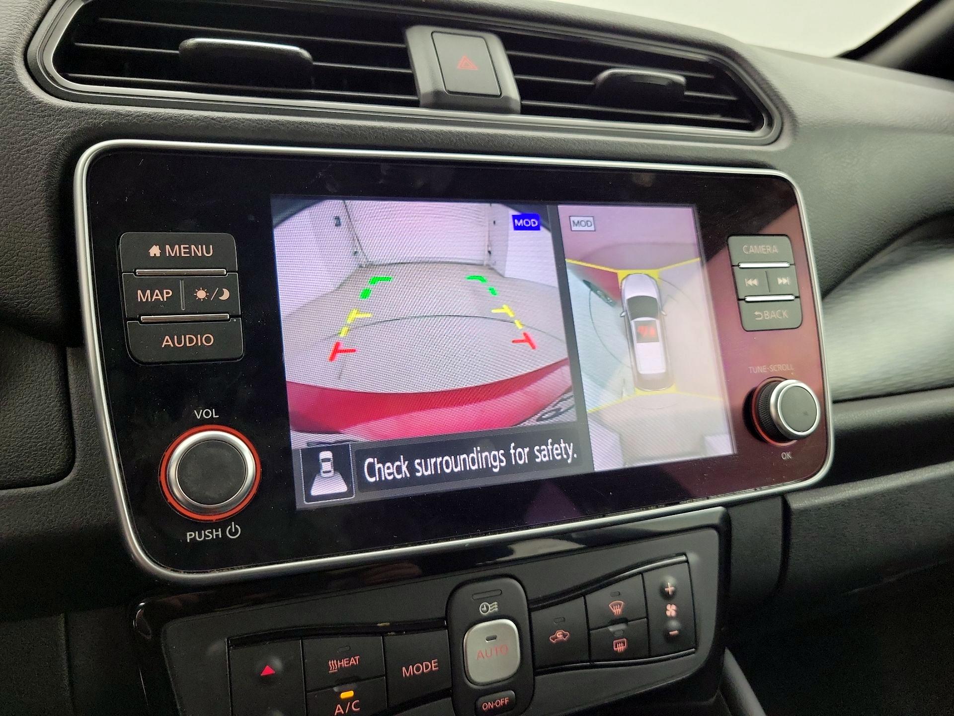 Thumbnail: 2021 Nissan Leaf - 15