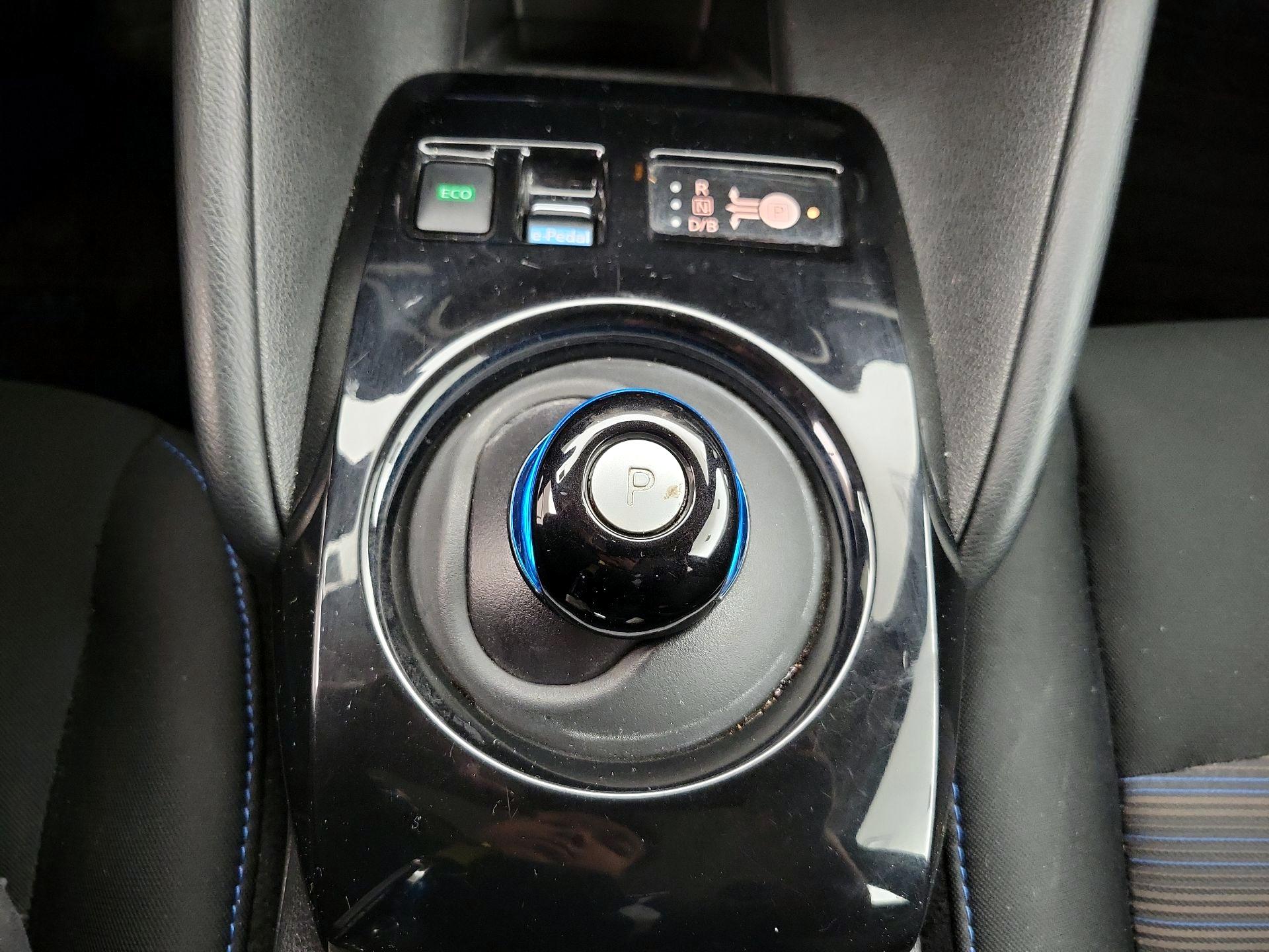 Thumbnail: 2021 Nissan Leaf - 18