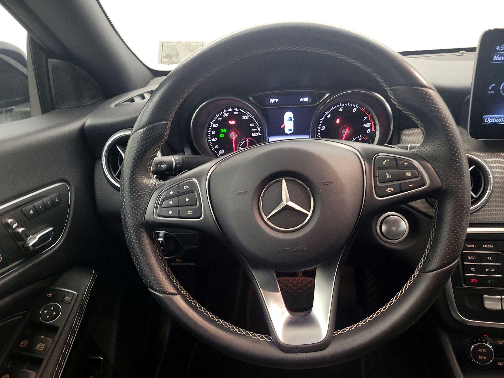 Thumbnail: 2018 Mercedes-Benz CLA - 10