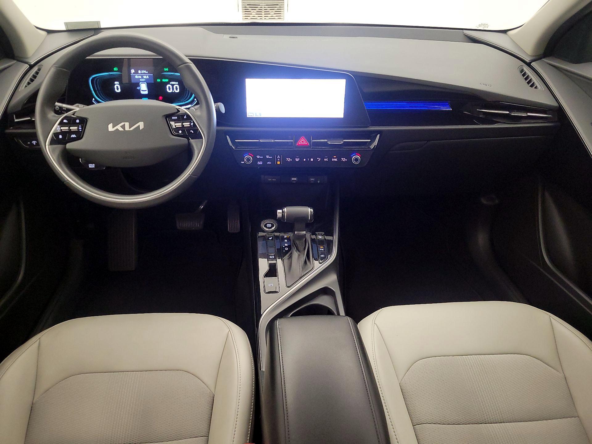 Thumbnail: 2023 Kia Niro - 9