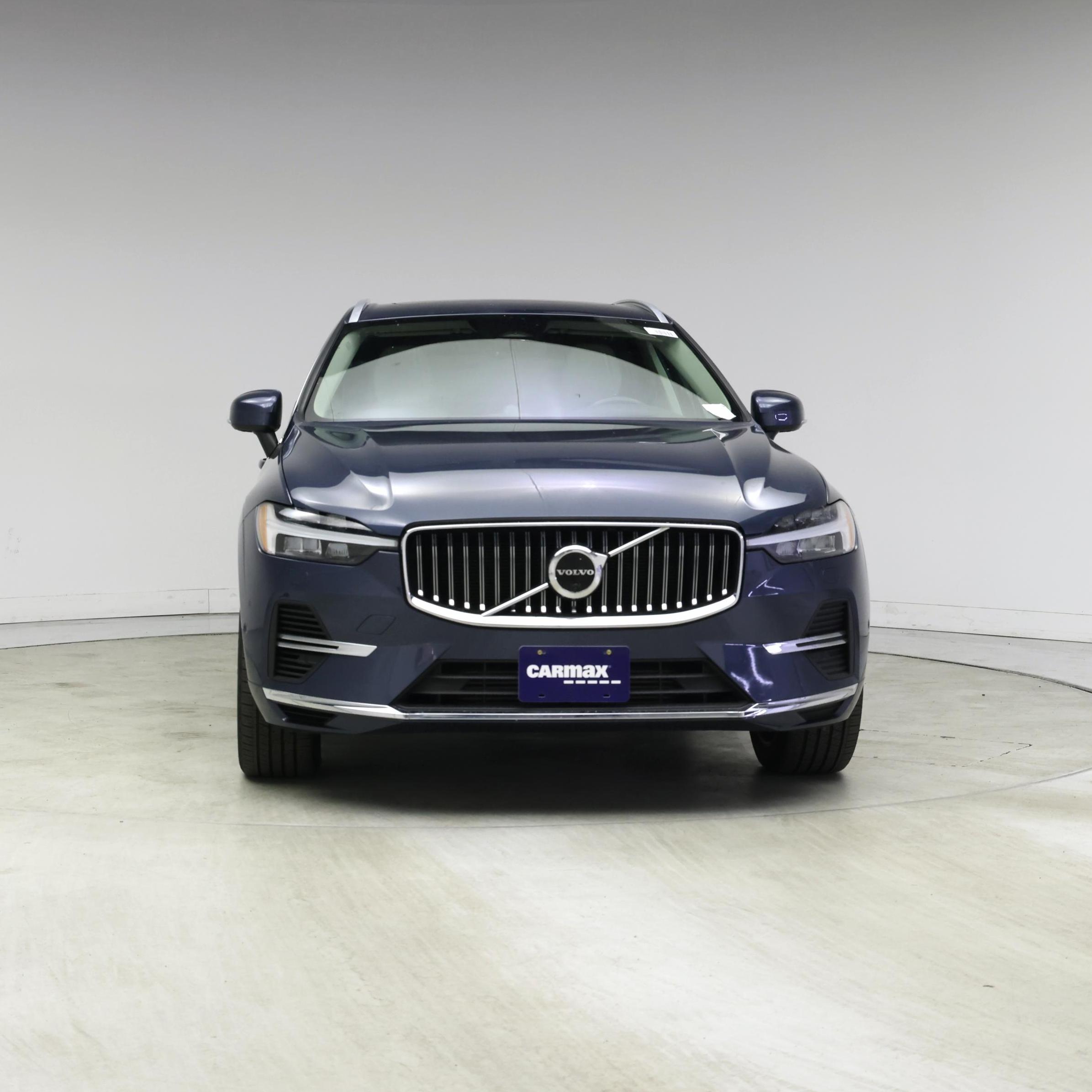 Thumbnail: 2022 Volvo XC60 - 5