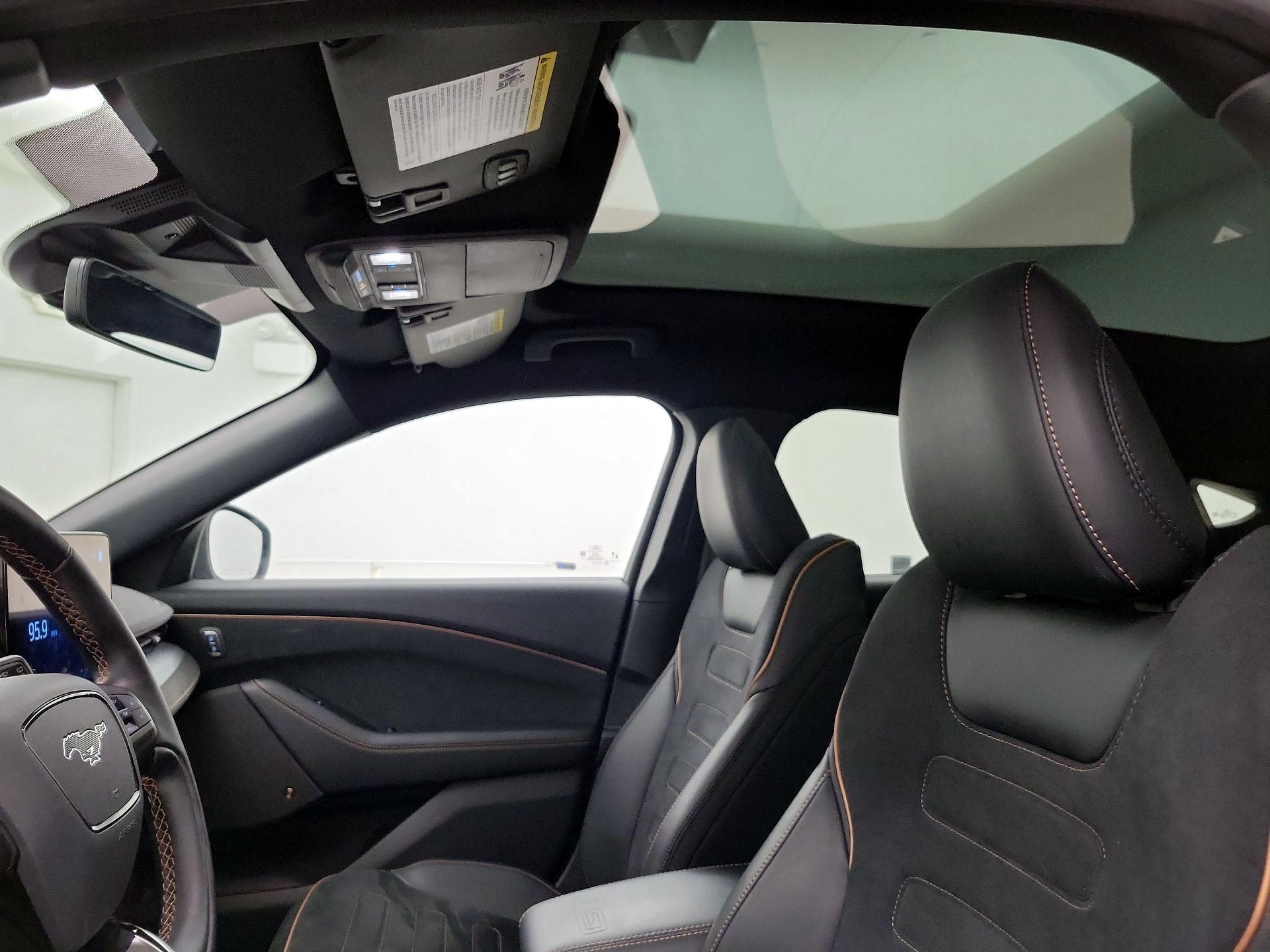 Thumbnail: 2022 Ford Mustang Mach-E - 20