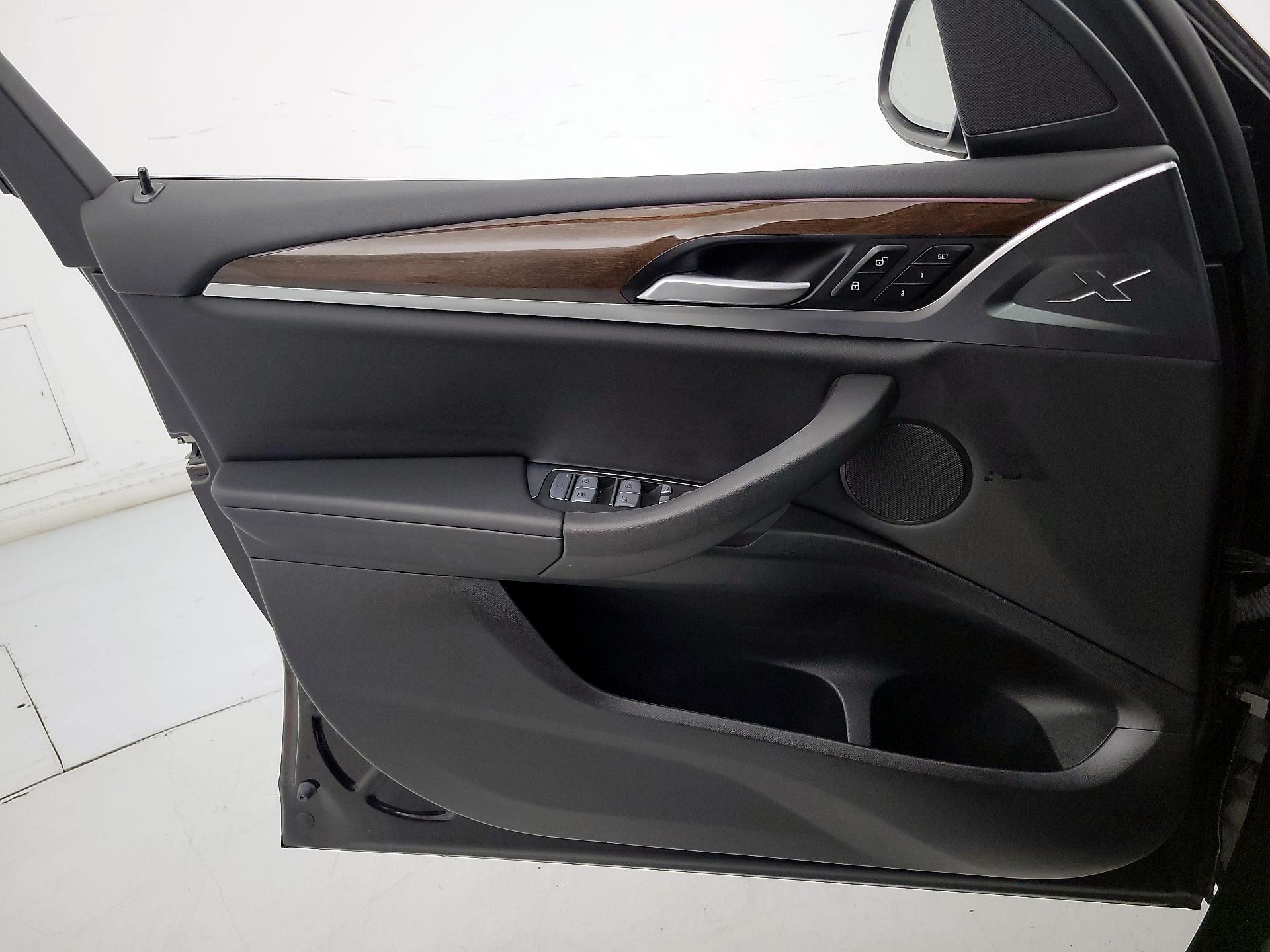 Thumbnail: 2023 BMW X3 - 12
