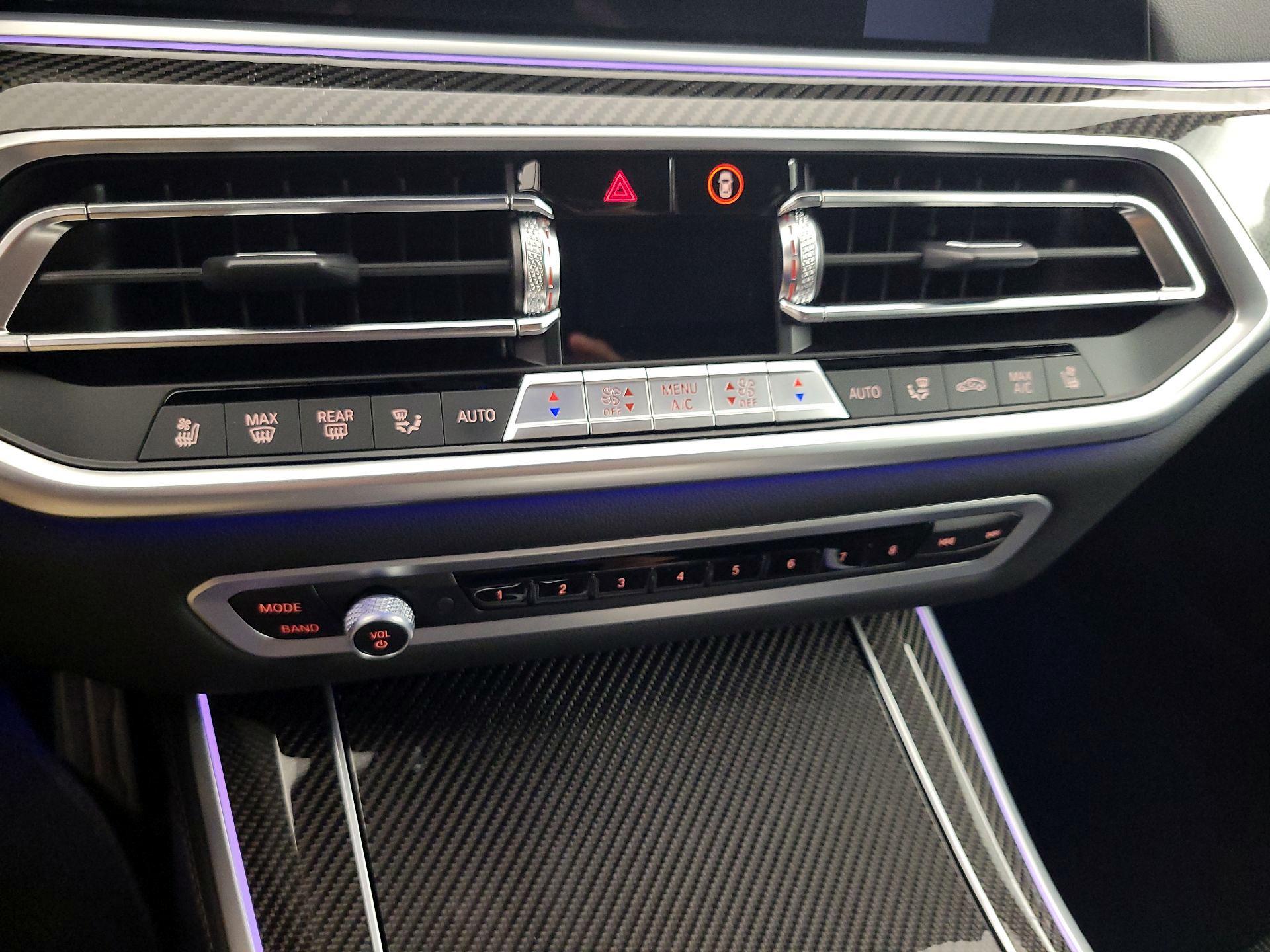 Thumbnail: 2023 BMW X5 - 17