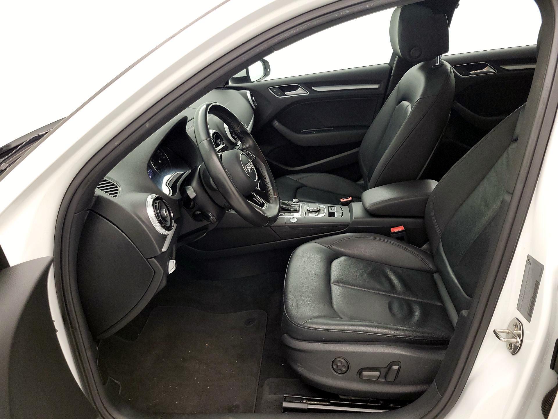 Thumbnail: 2017 Audi A3 - 11