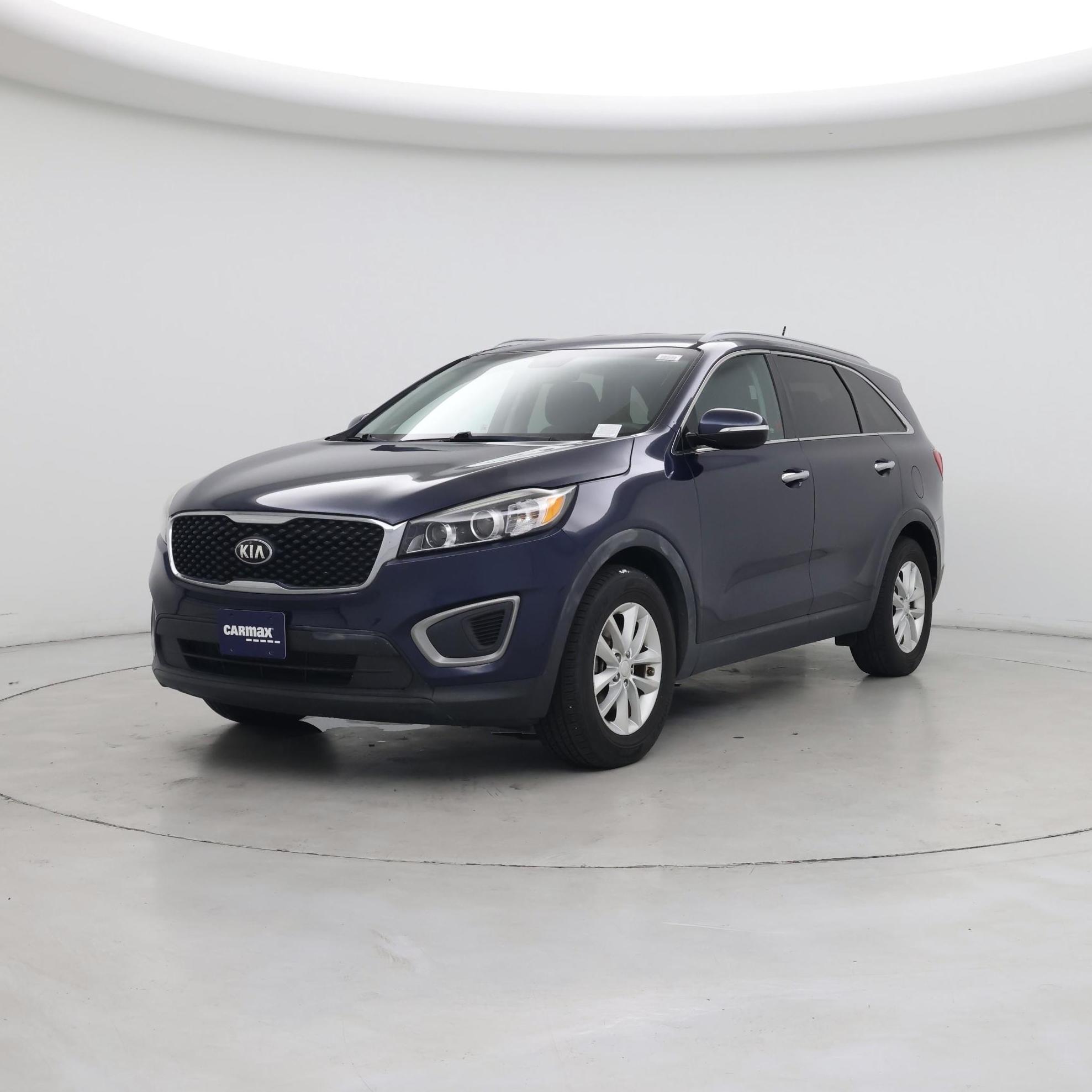 Thumbnail: 2016 Kia Sorento - 4
