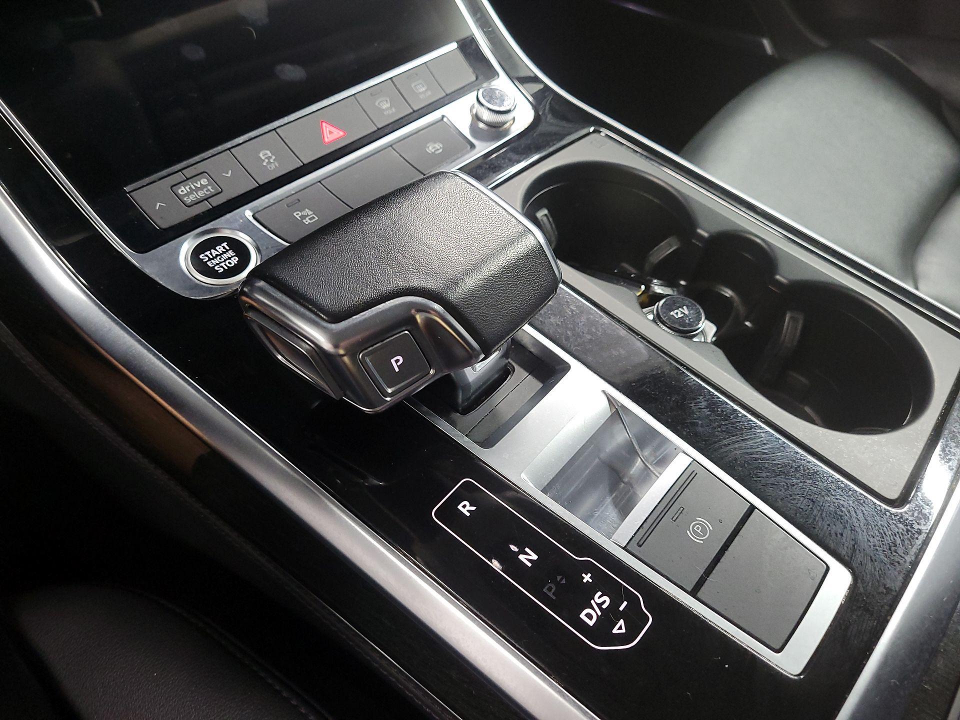 Thumbnail: 2023 Audi Q7 - 18