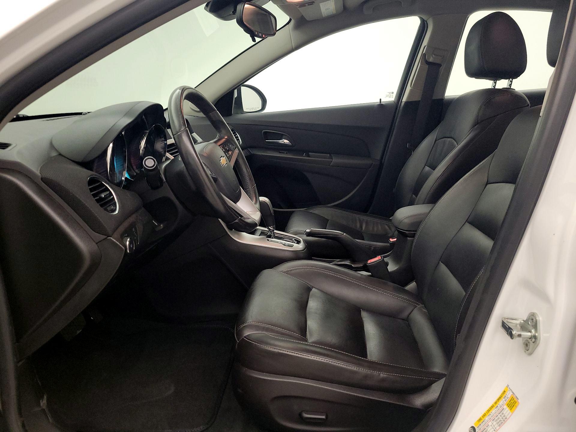 Thumbnail: 2016 Chevrolet Cruze - 11