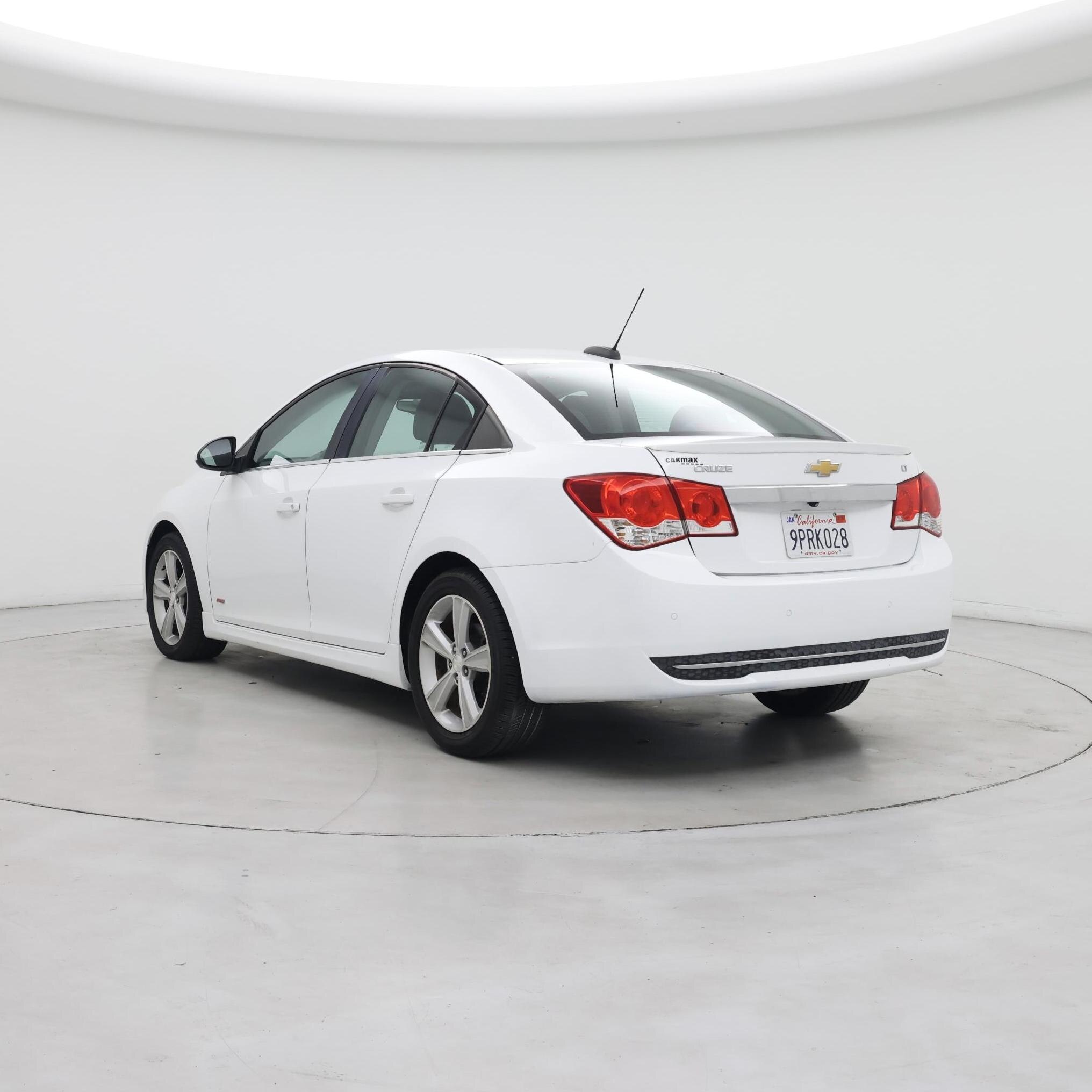 Thumbnail: 2016 Chevrolet Cruze - 2