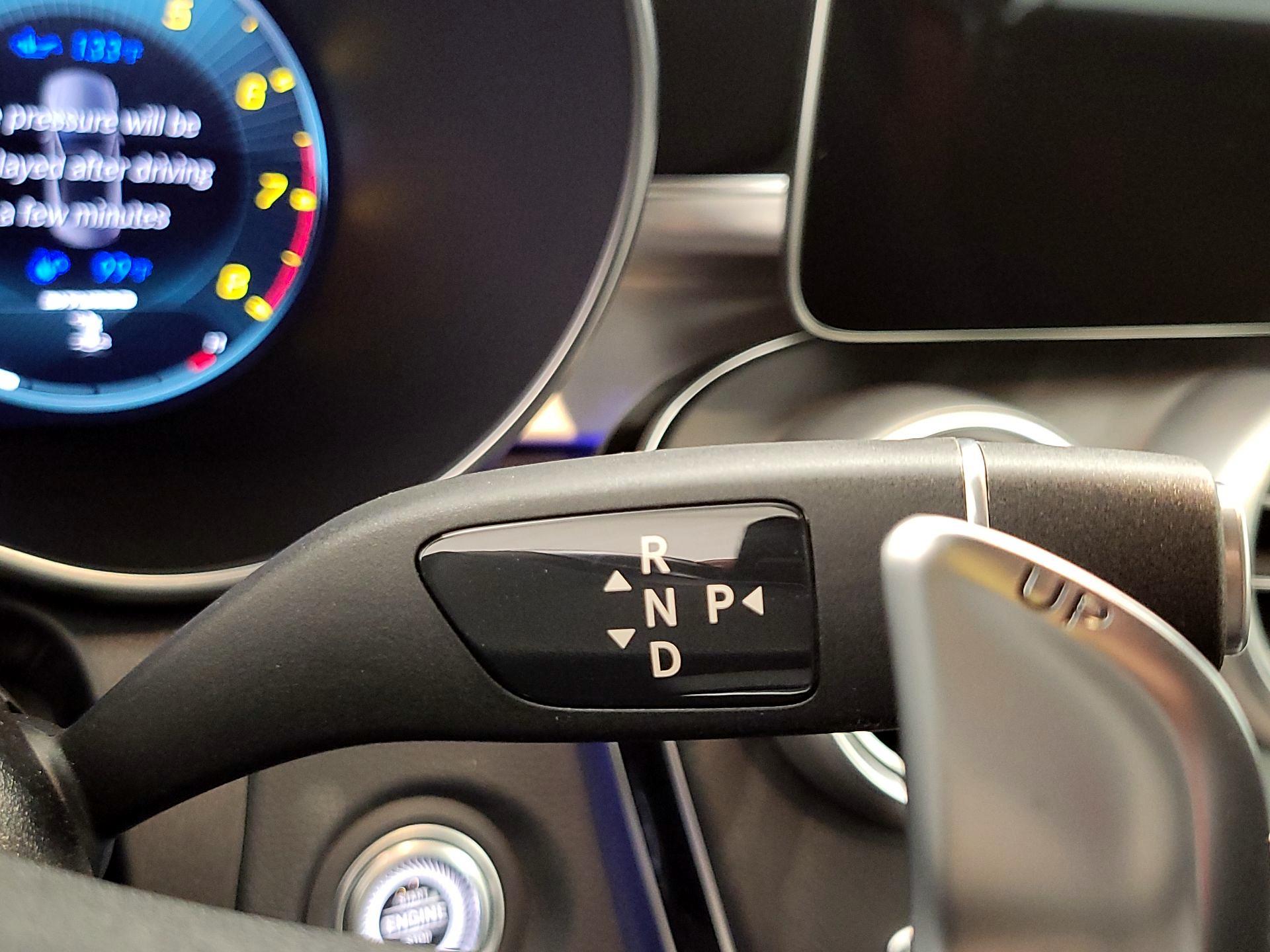 Thumbnail: 2021 Mercedes-Benz C-Class - 17