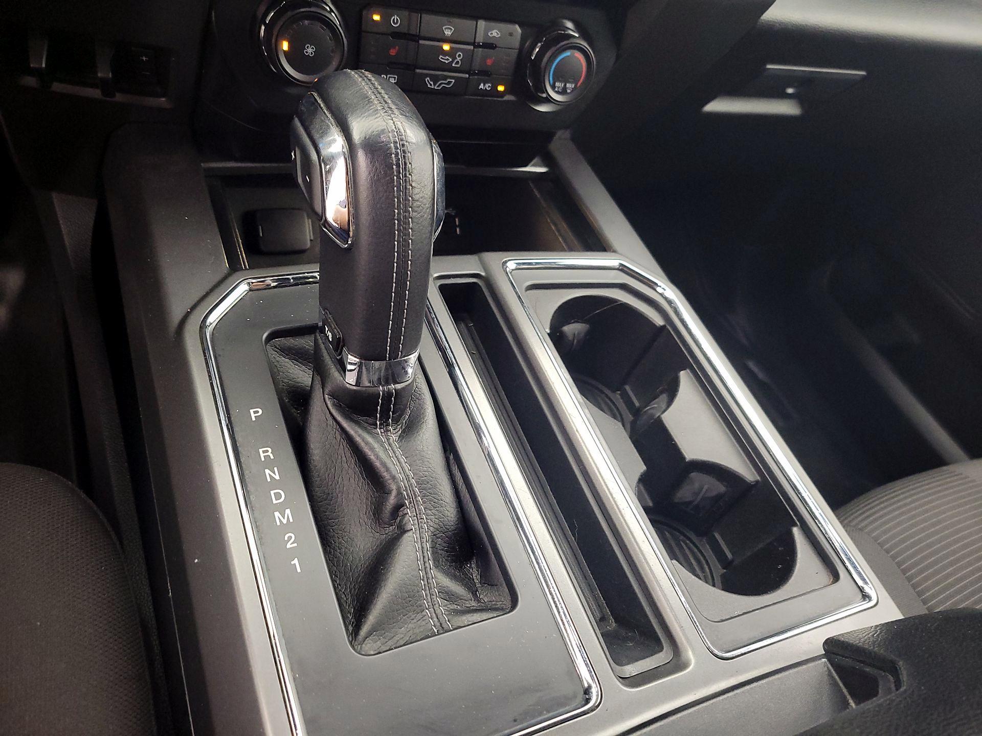 Thumbnail: 2015 Ford F-150 - 17