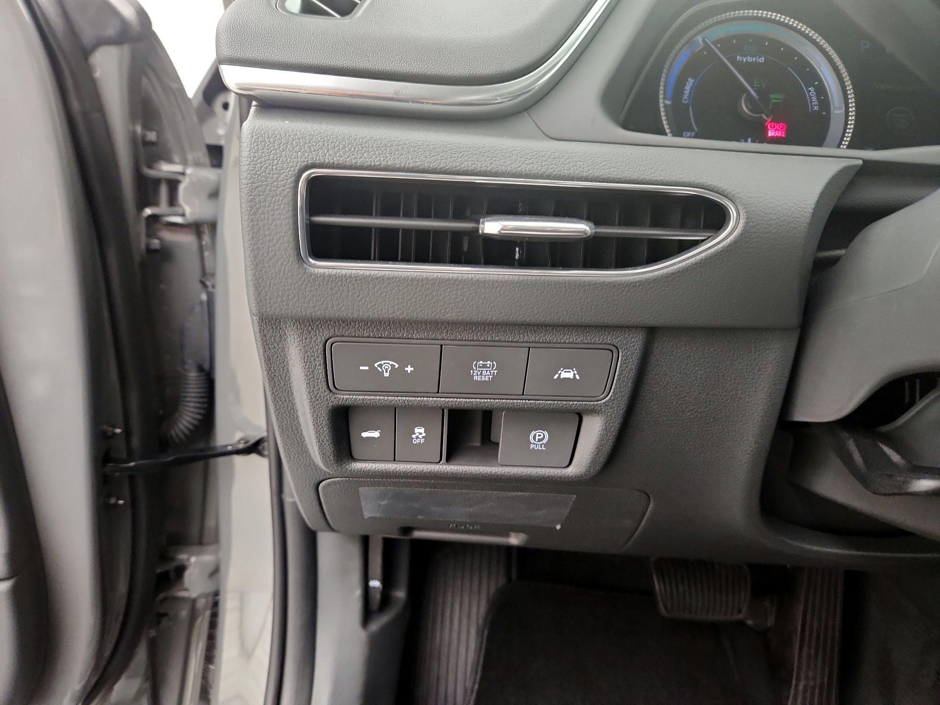 Thumbnail: 2023 Hyundai Sonata - 13