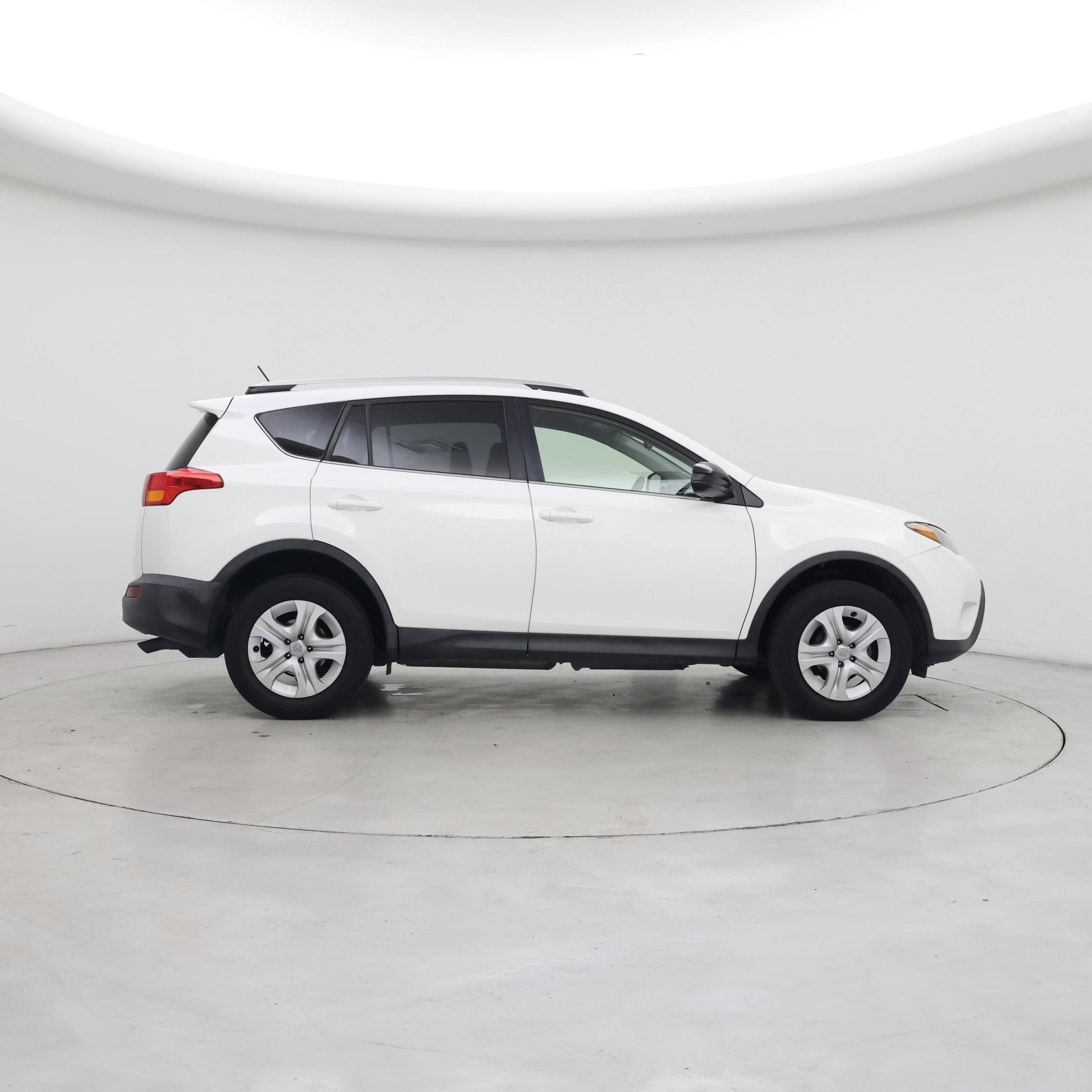 Thumbnail: 2014 Toyota RAV4 - 7