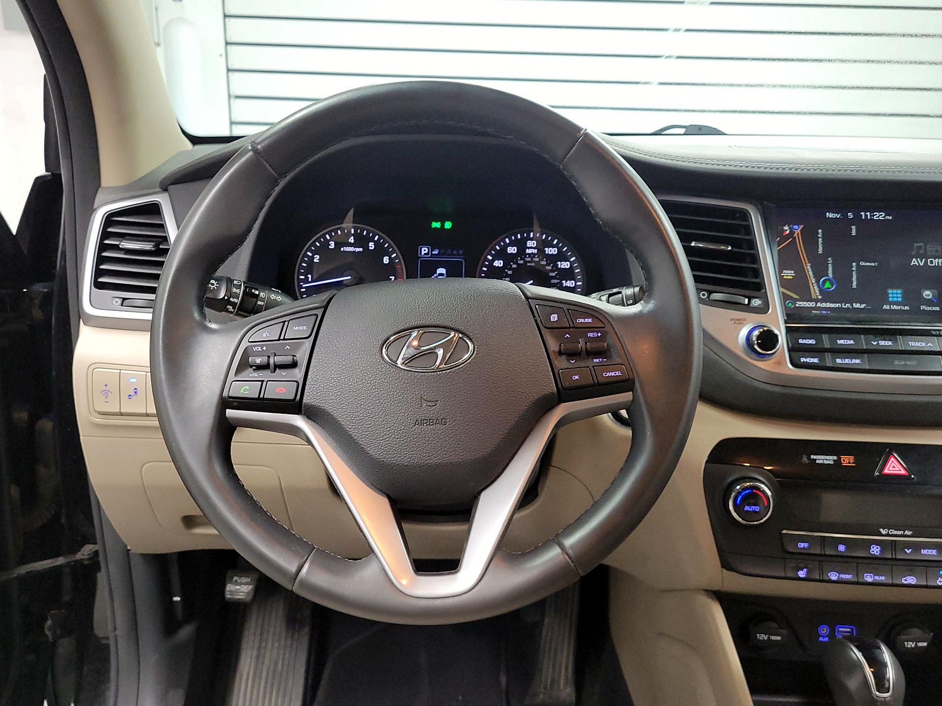 Thumbnail: 2017 Hyundai Tucson - 10