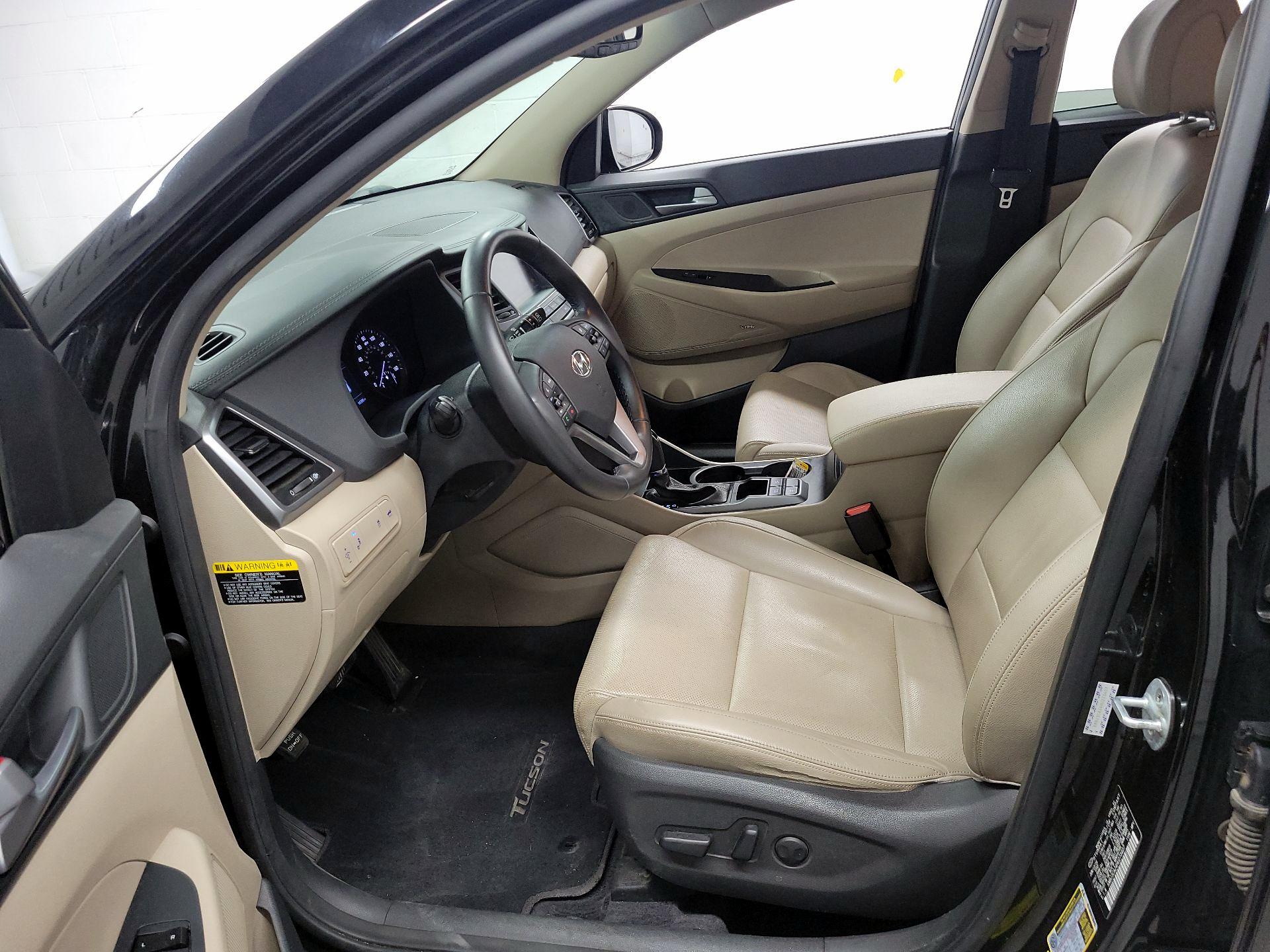 Thumbnail: 2017 Hyundai Tucson - 11